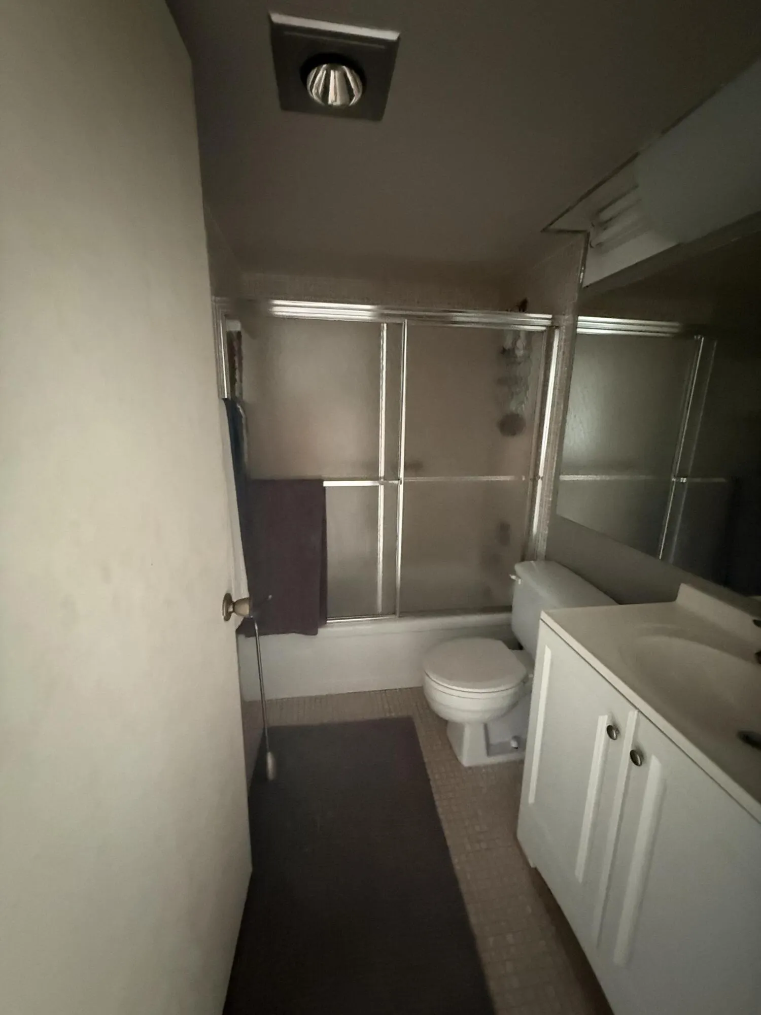 1008 EXETER A
