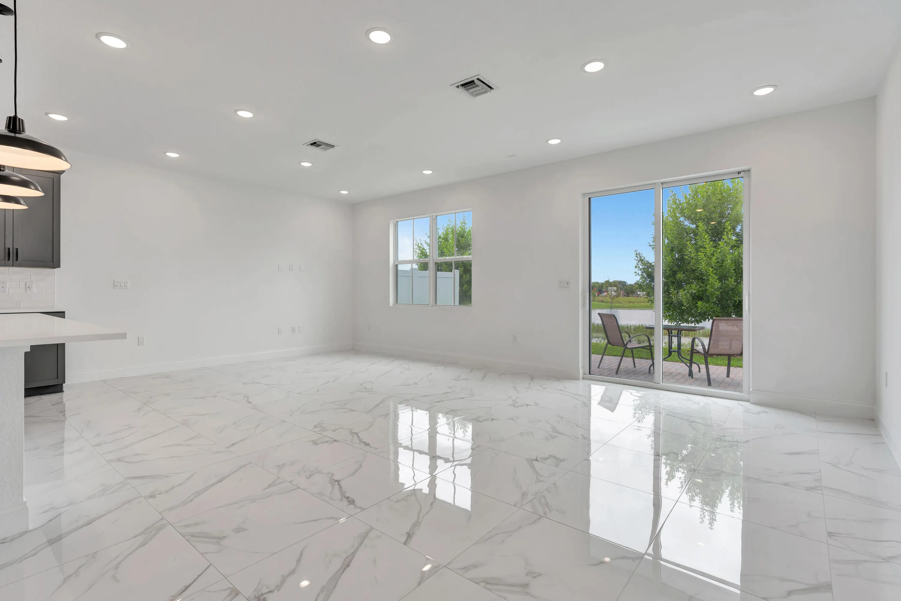 179 SE Birch Terrace
