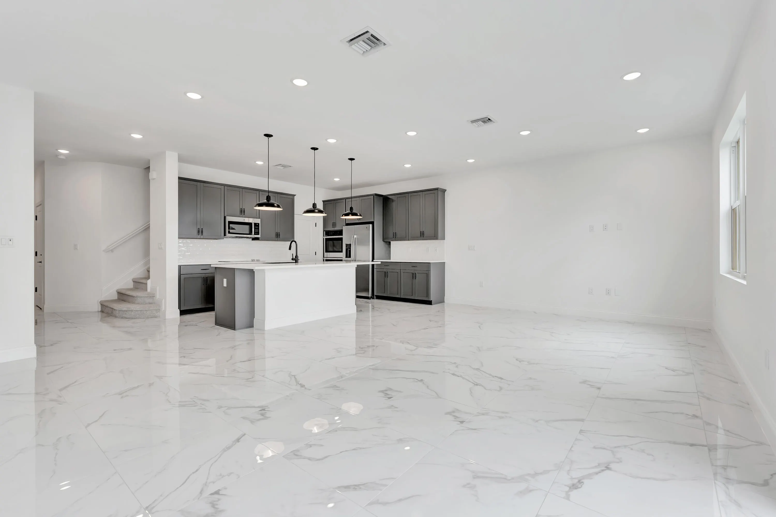 179 SE Birch Terrace