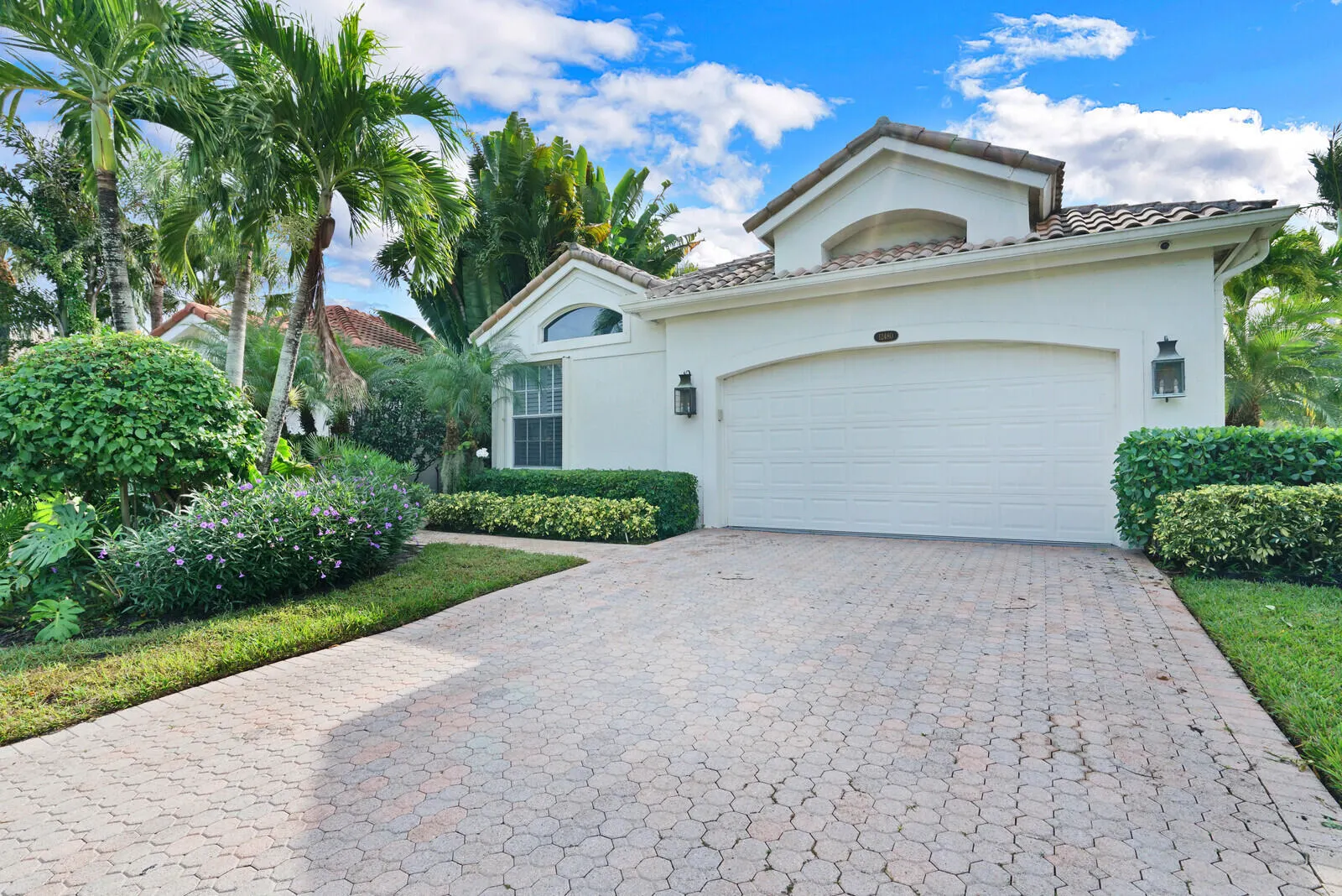12480 MALLET Circle