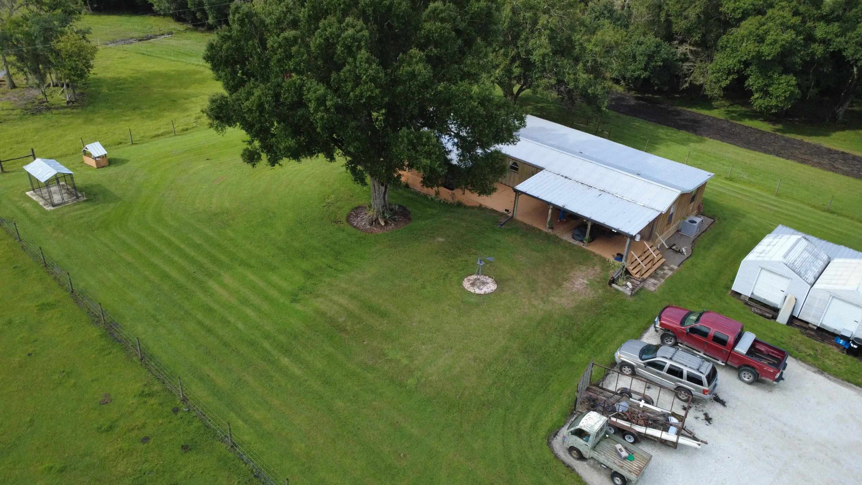 1042 ARBUCKLE BRANCH Road