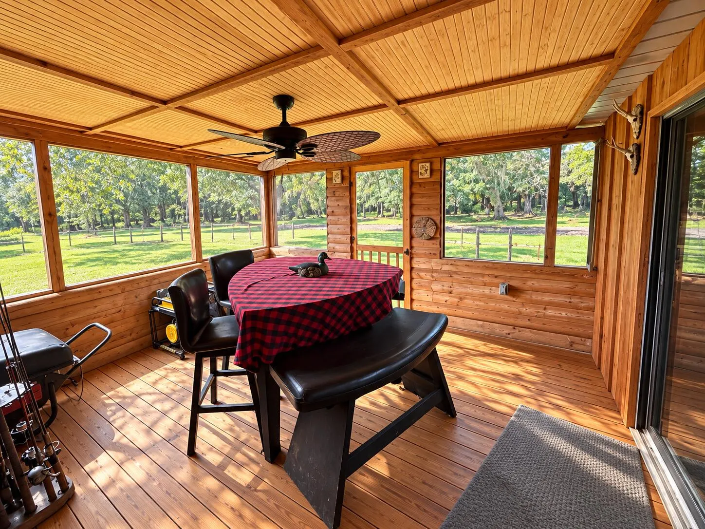 1042 ARBUCKLE BRANCH Road