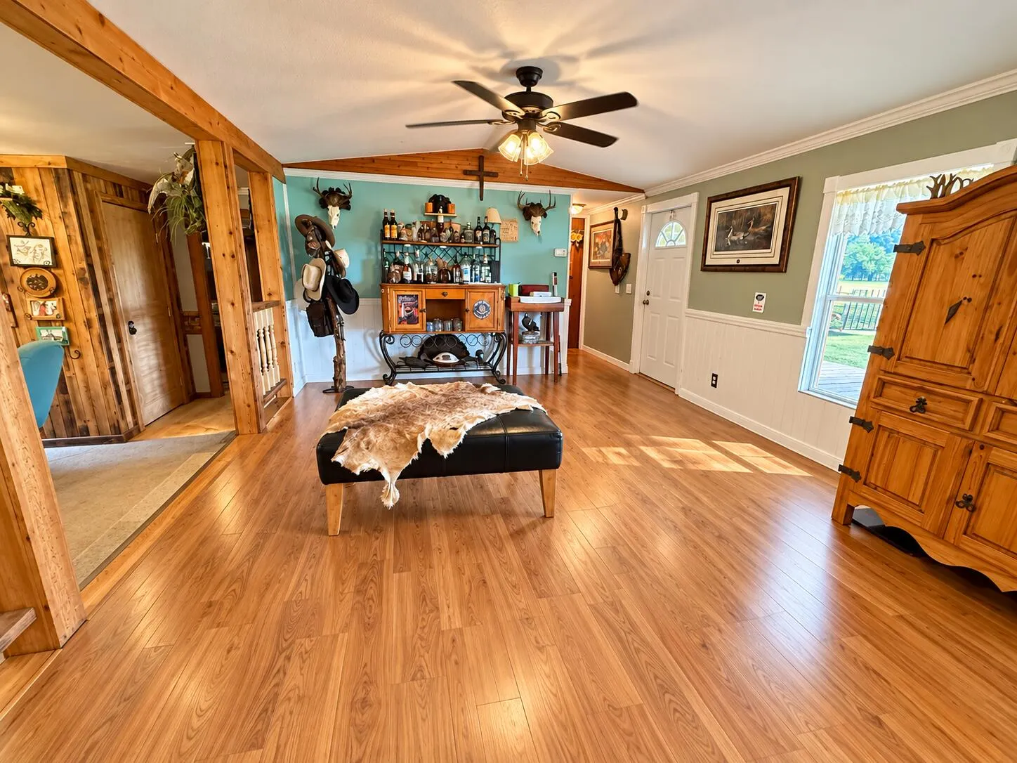 1042 ARBUCKLE BRANCH Road