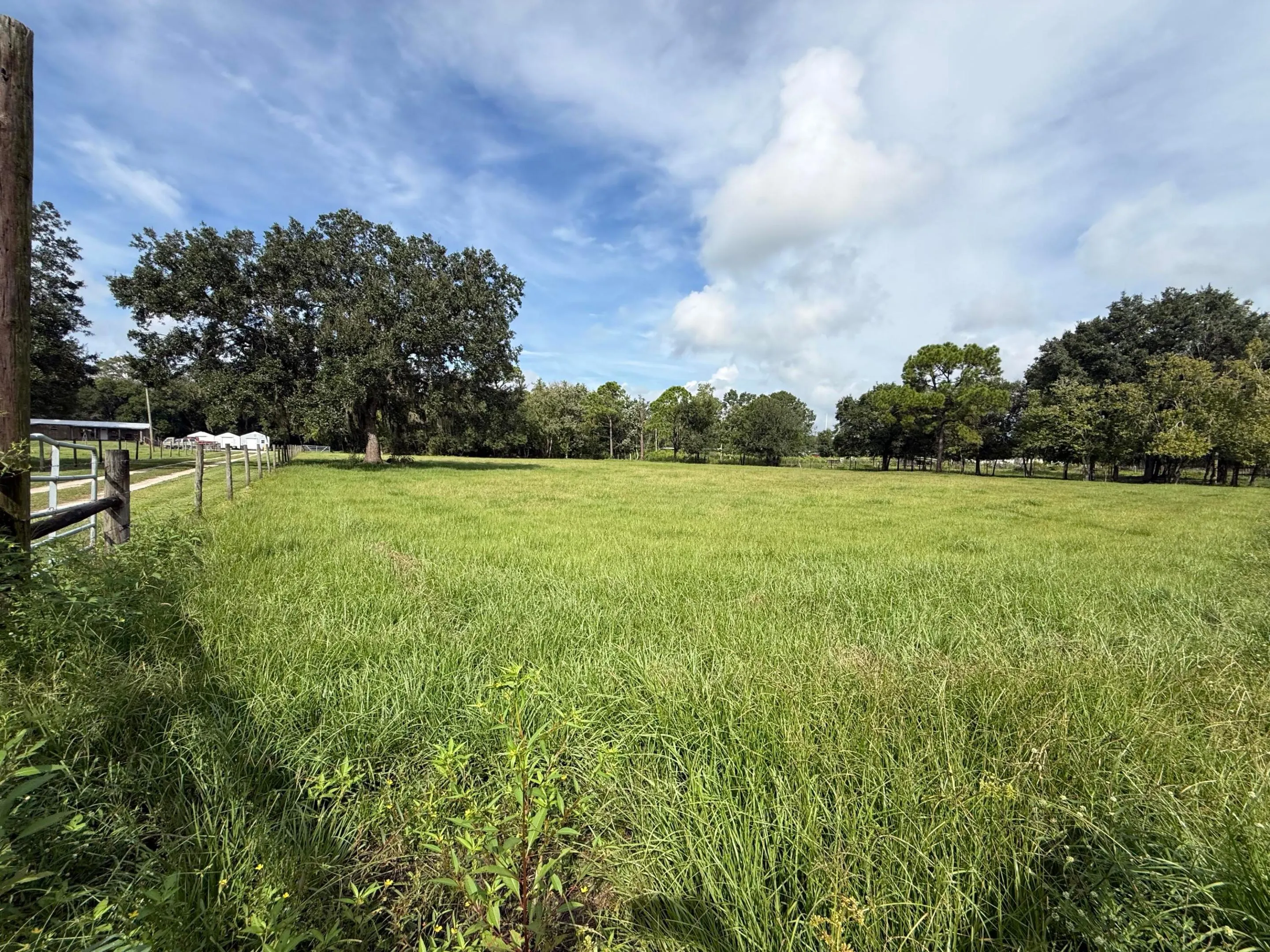 1042 ARBUCKLE BRANCH Road