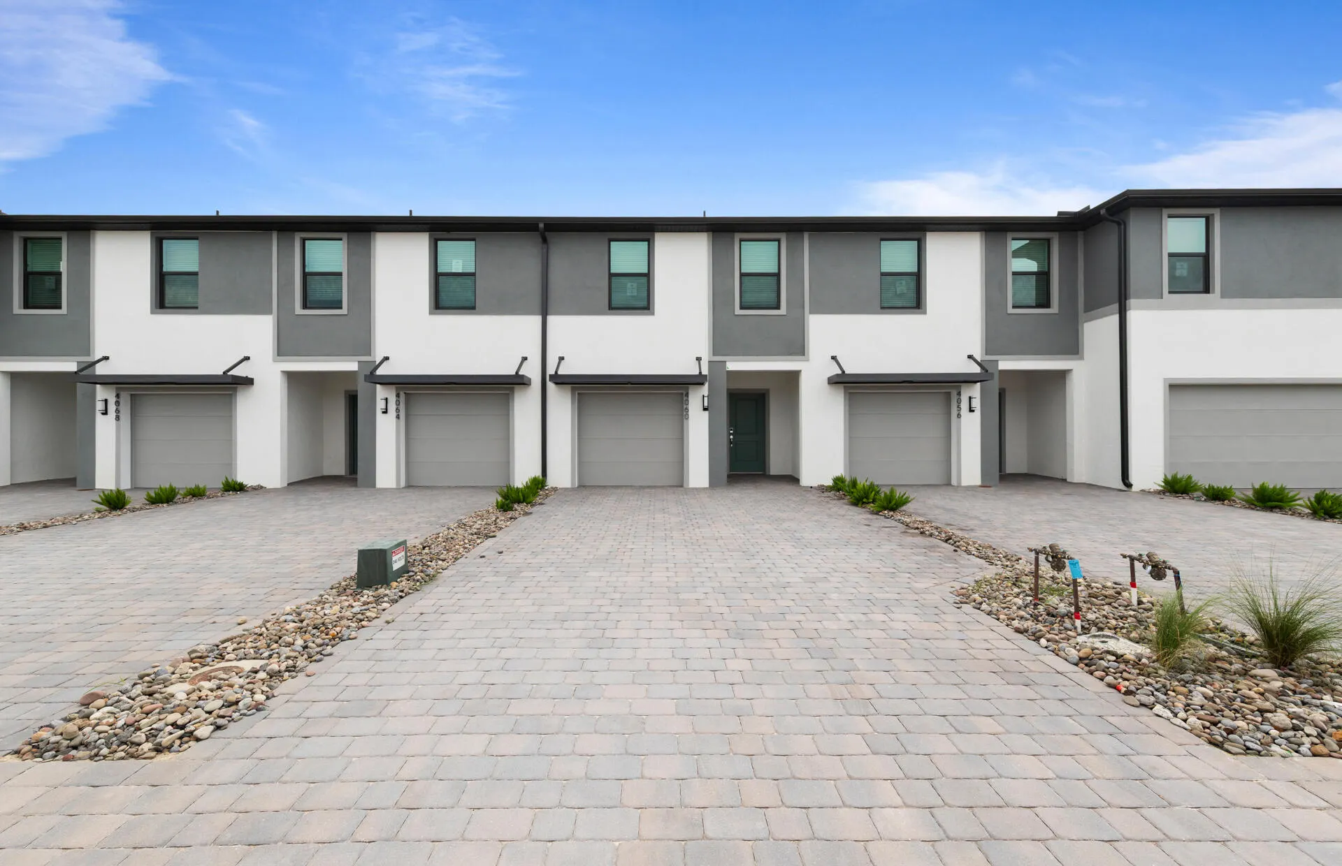 4060 ALEXANDRIA Drive