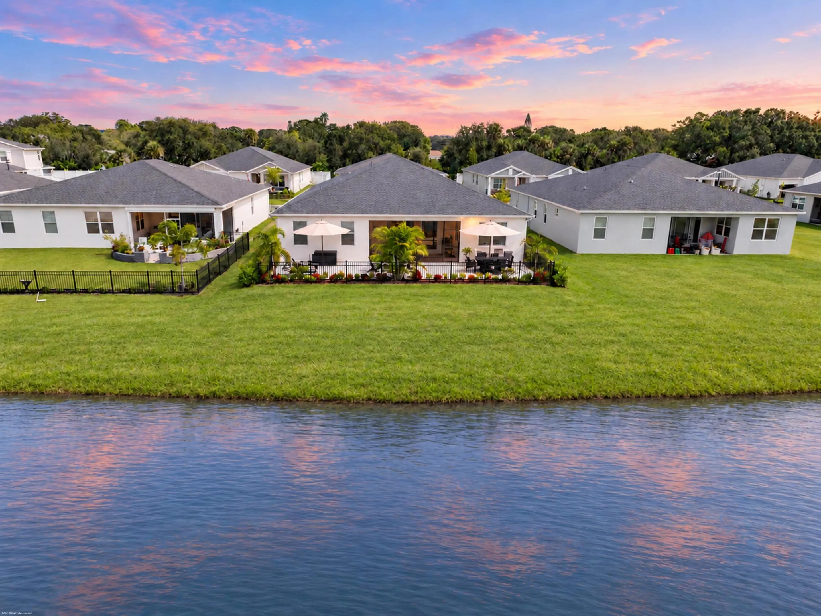 5680 HAMPTON PARK Circle