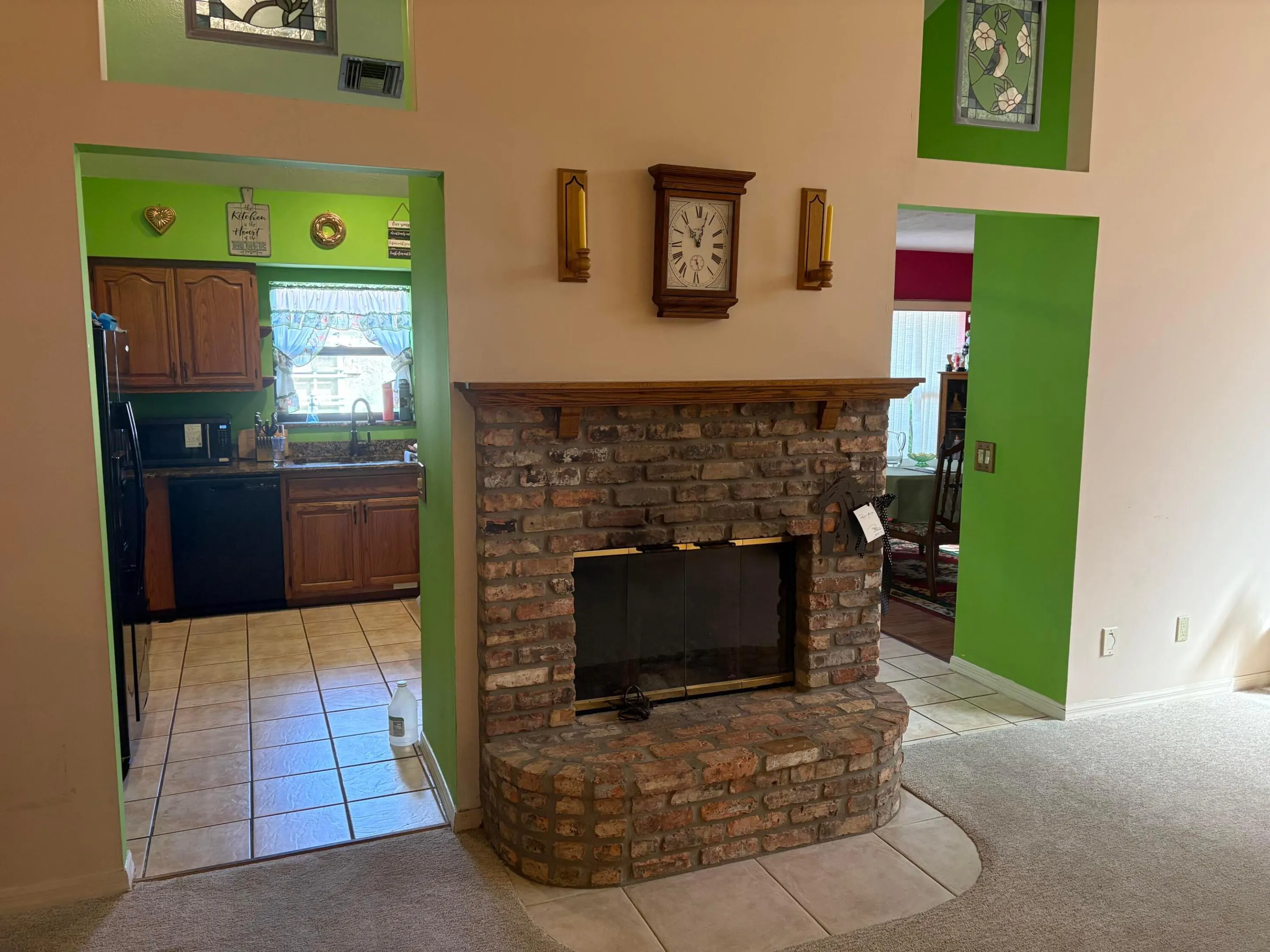 2976 SW Mariposa Circle