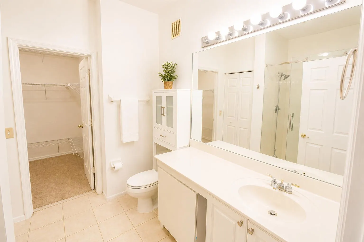 2927 Crestwood Terrace #7201