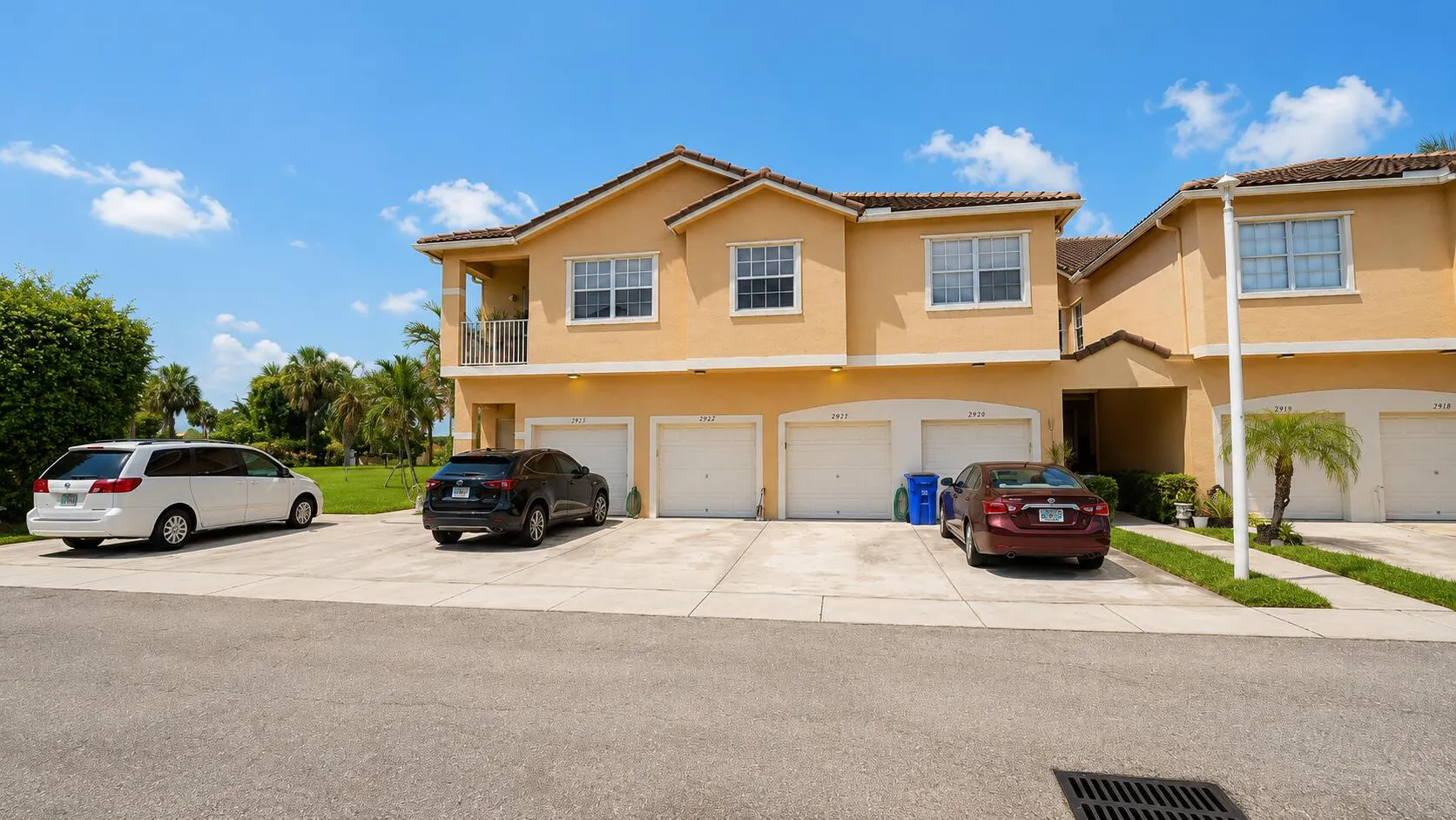 2927 Crestwood Terrace #7201
