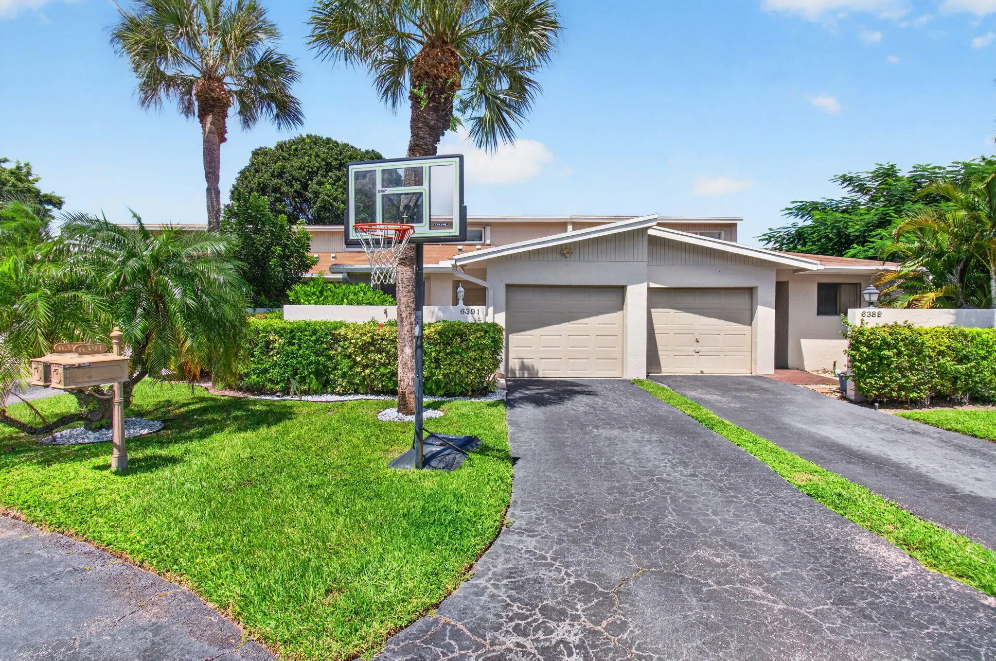 6391 Toulon Drive