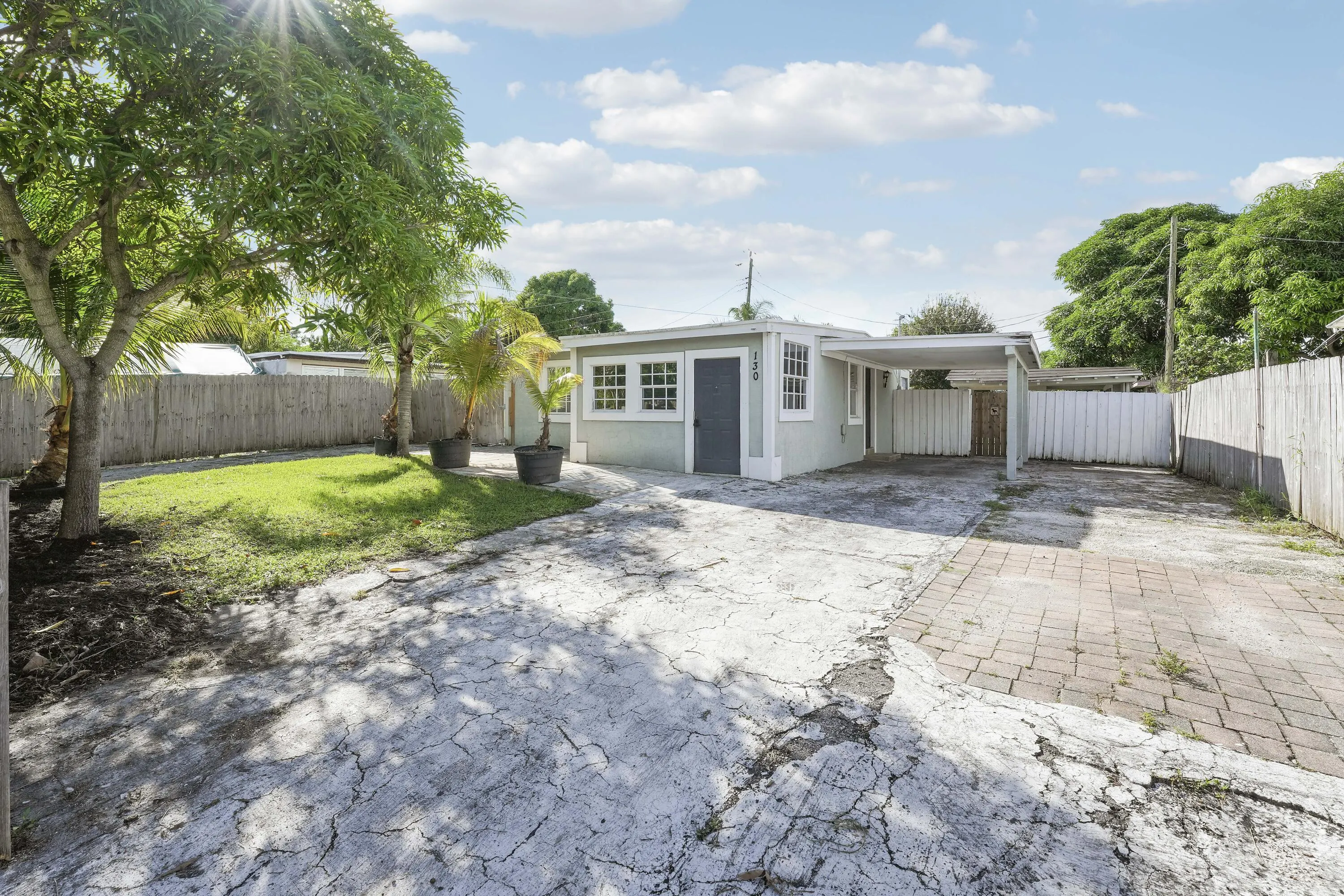 130 PLUM TREE Drive