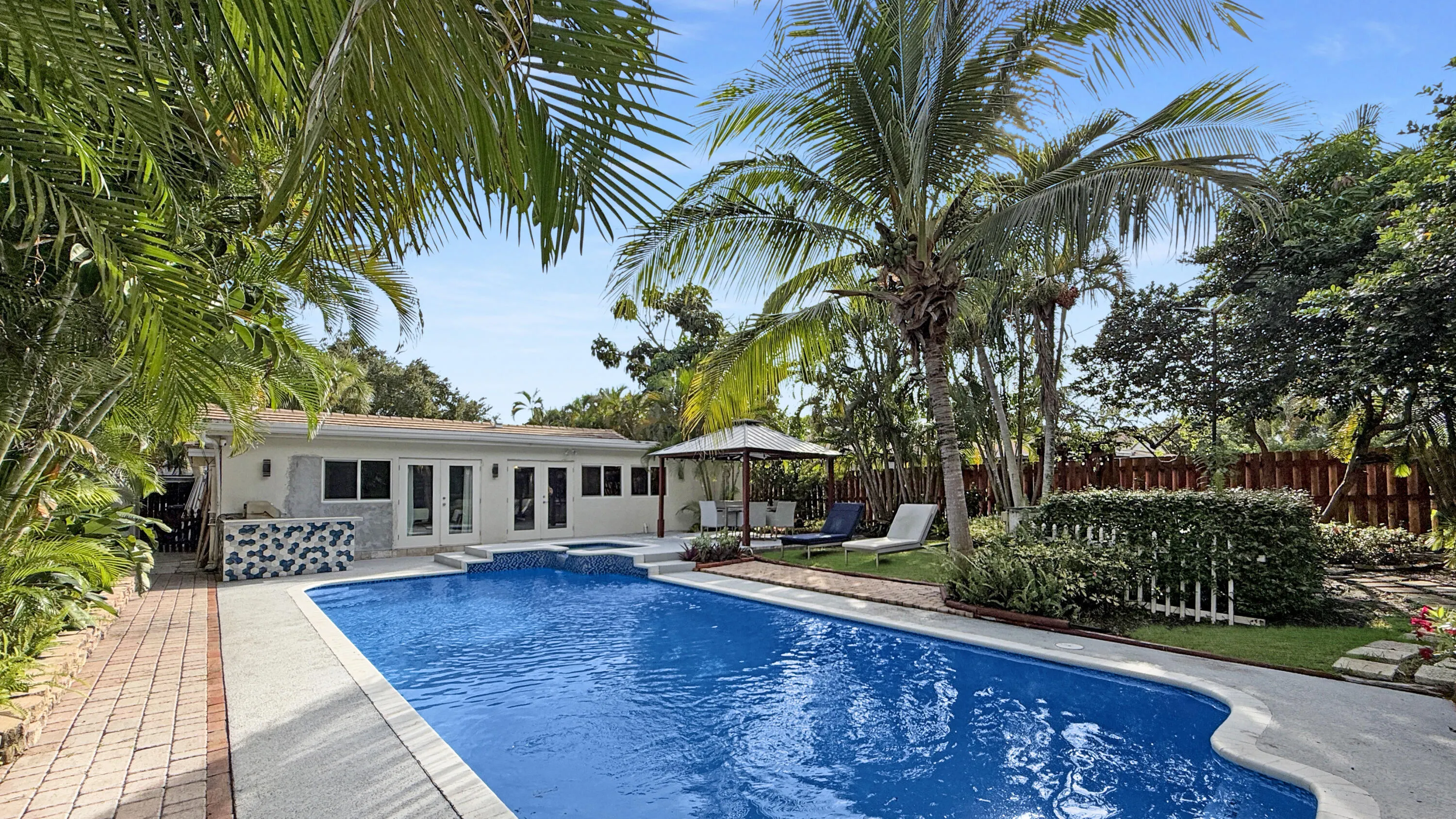 941 SW 19TH Street