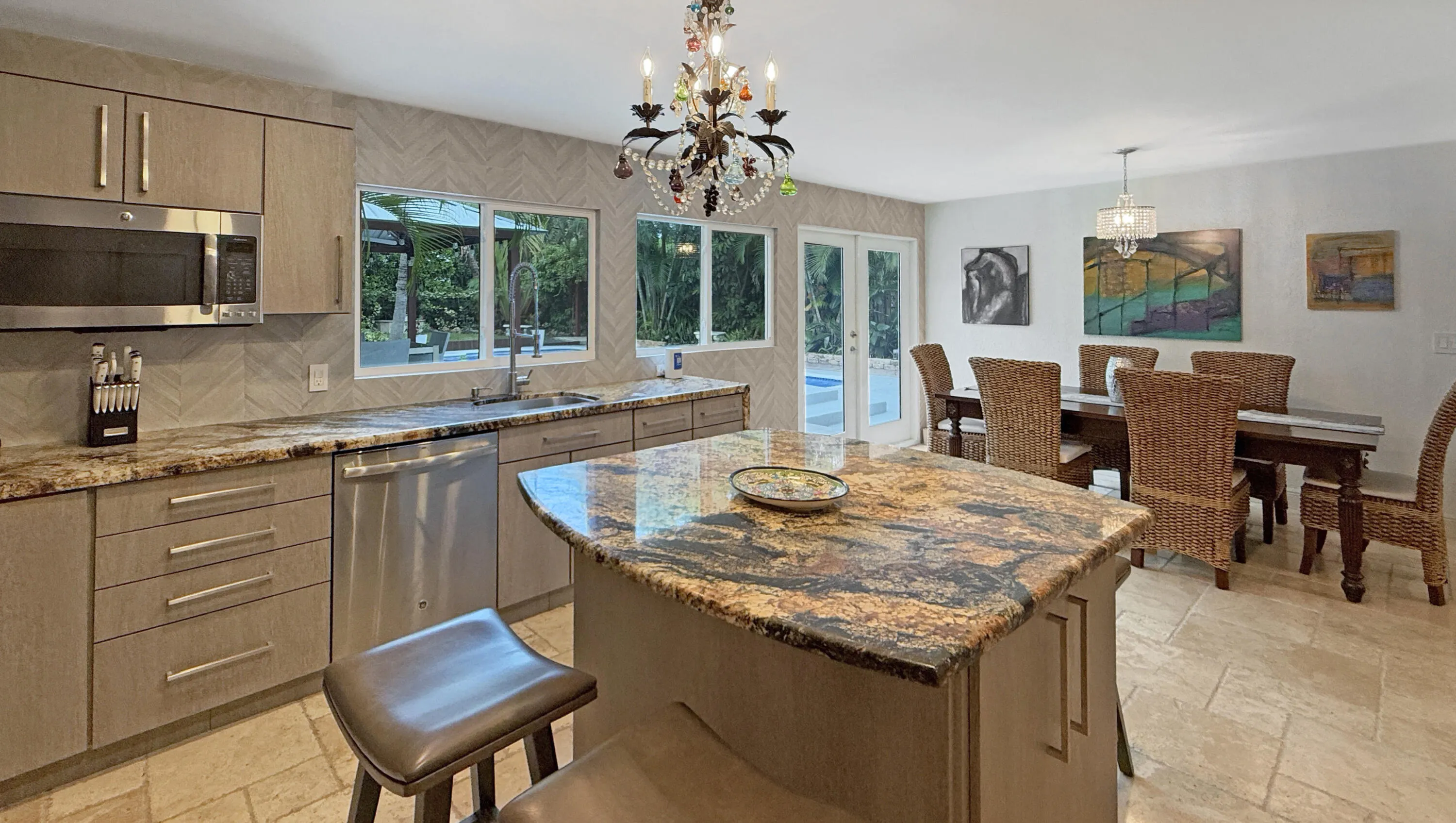 941 SW 19TH Street