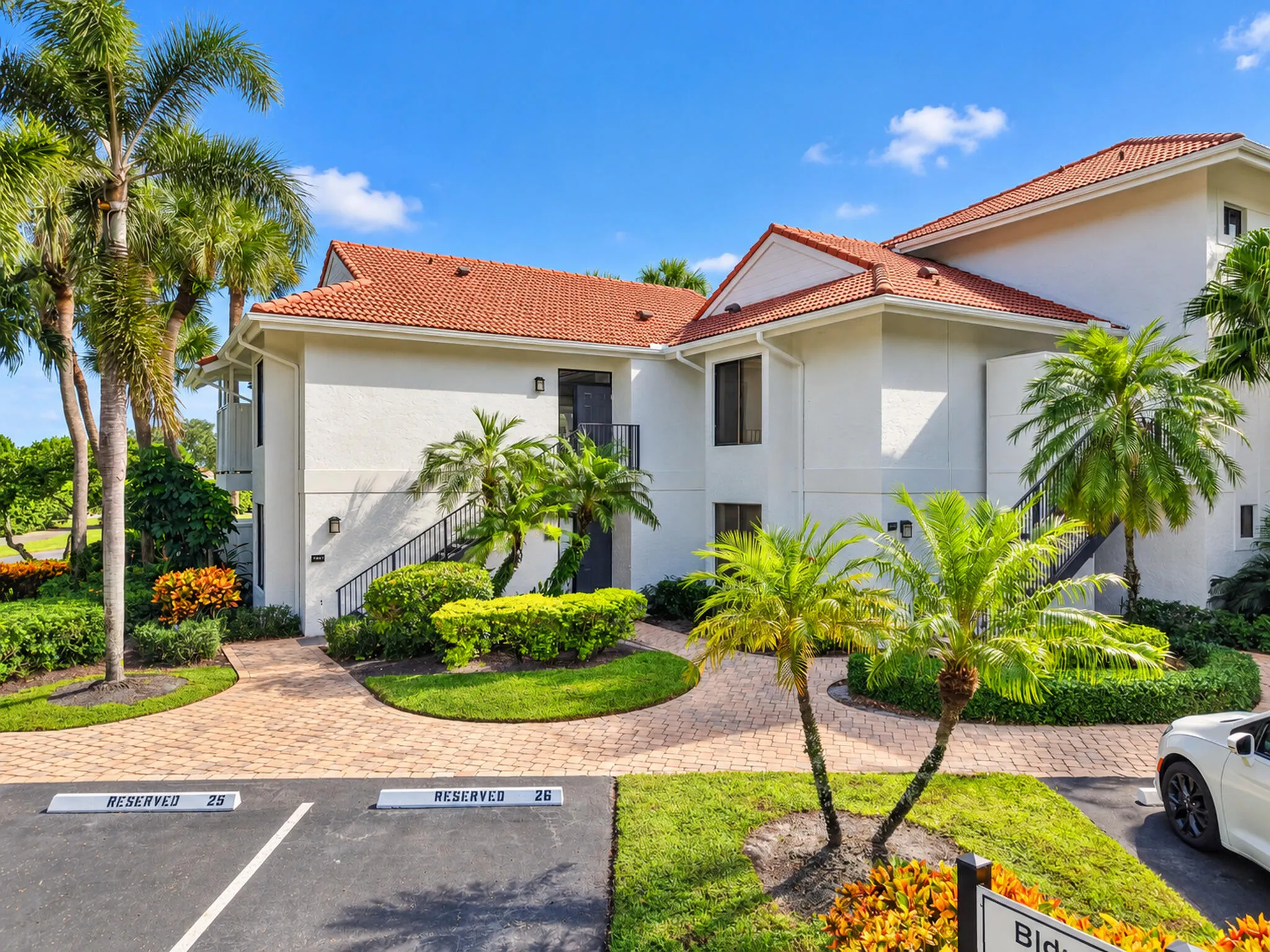 19341 Sabal Lake Drive #5042