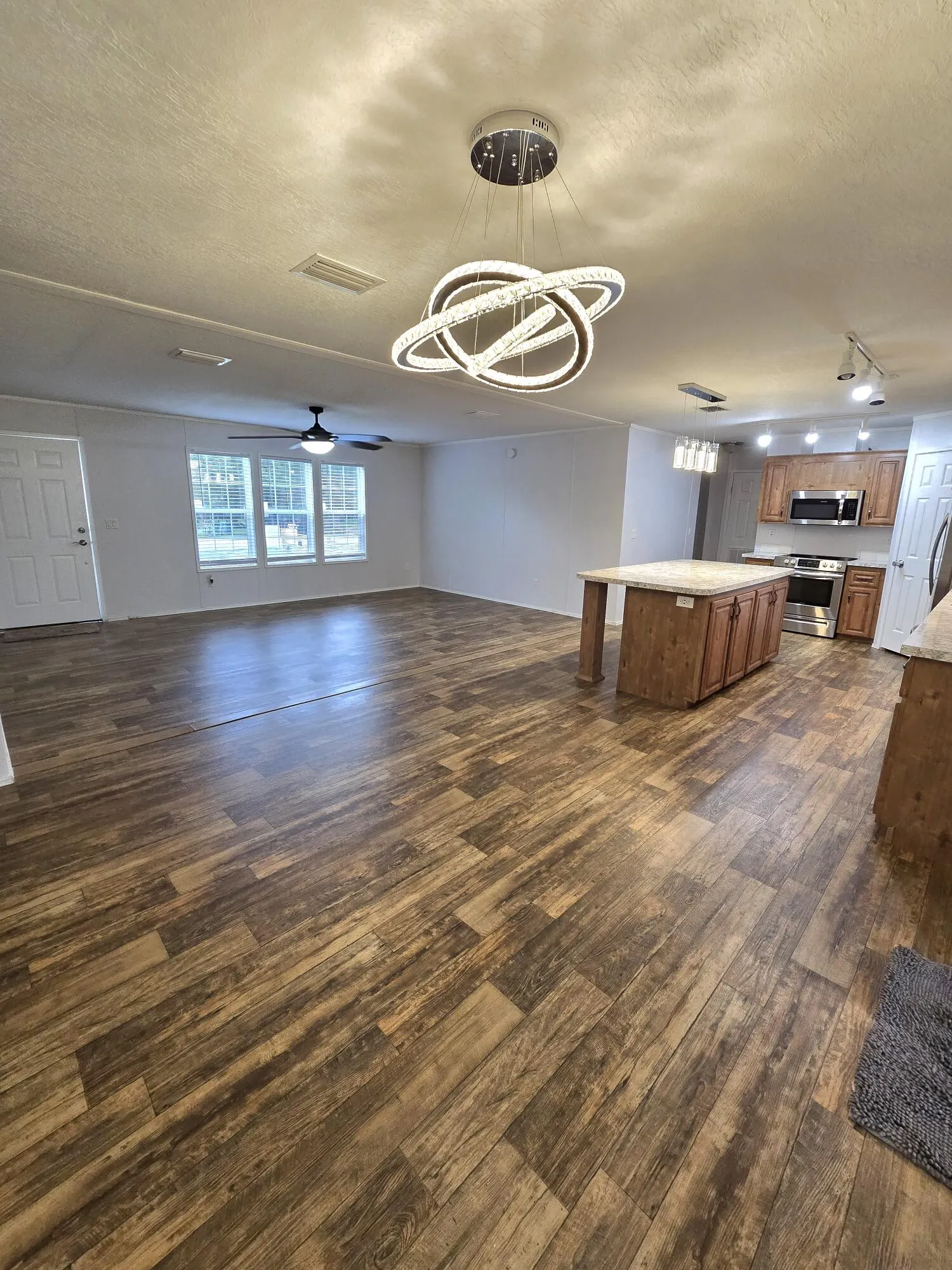 1618 NW 46TH Terrace