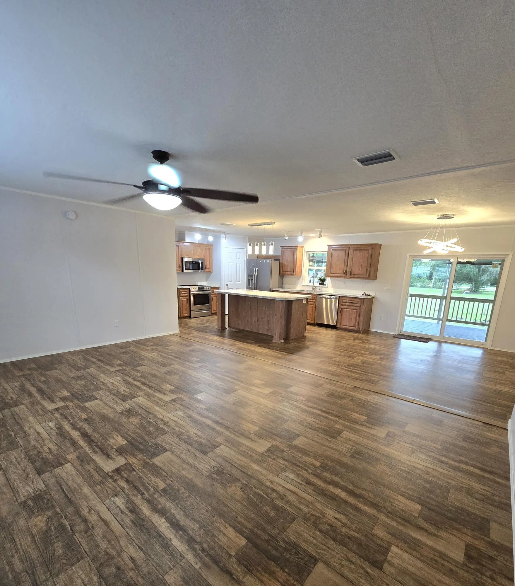 1618 NW 46TH Terrace