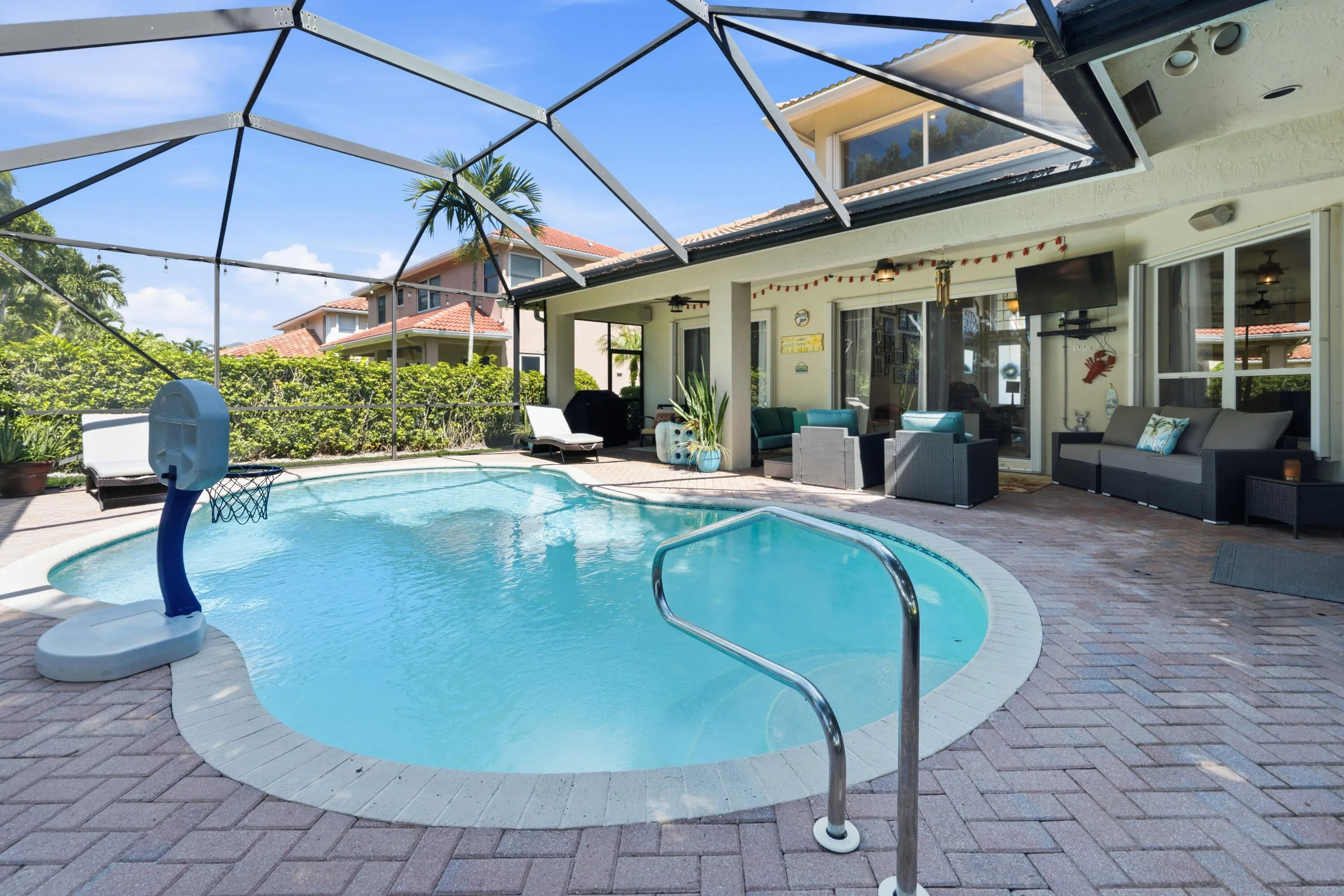 4305 WELLINGTON SHORES Drive