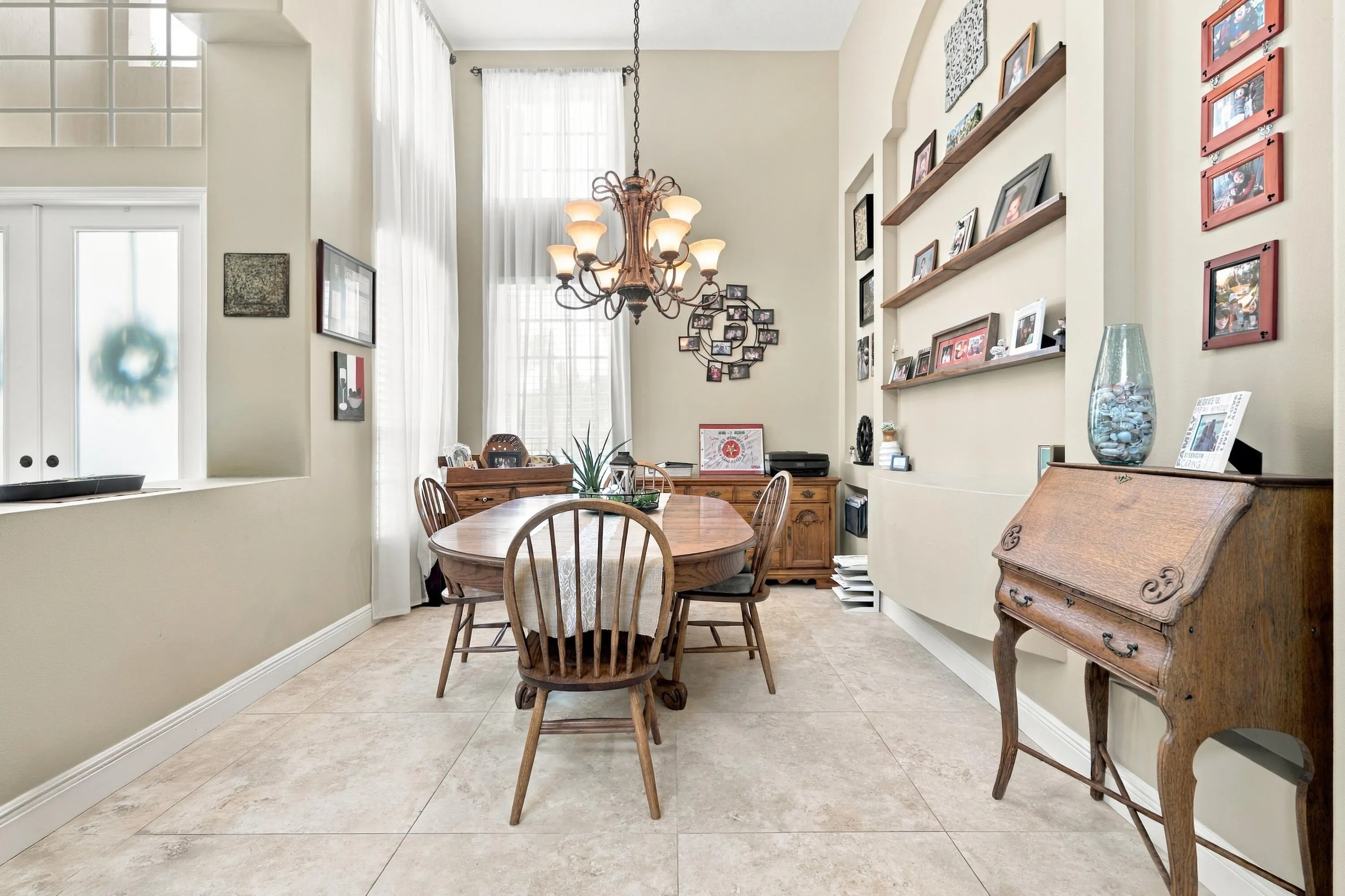 4305 WELLINGTON SHORES Drive
