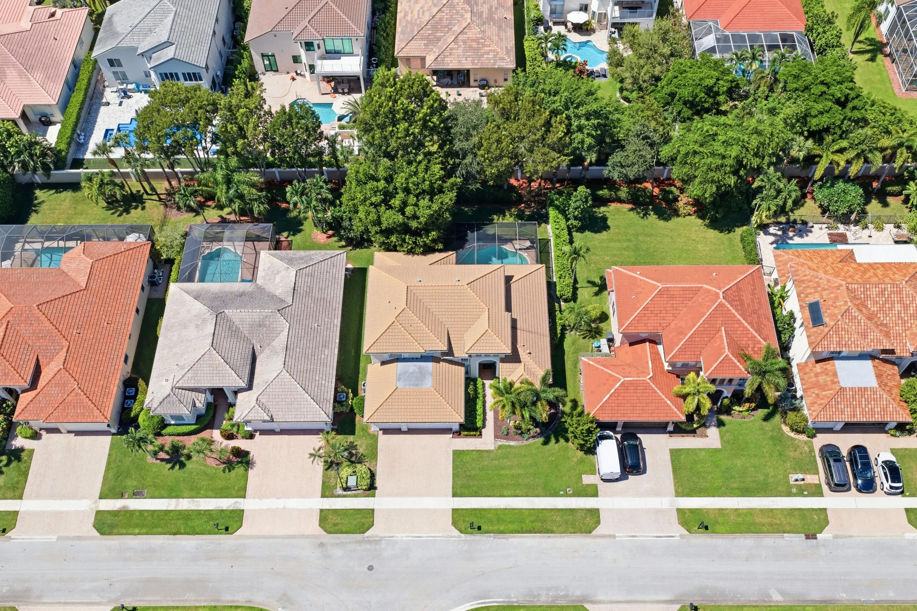 4305 WELLINGTON SHORES Drive