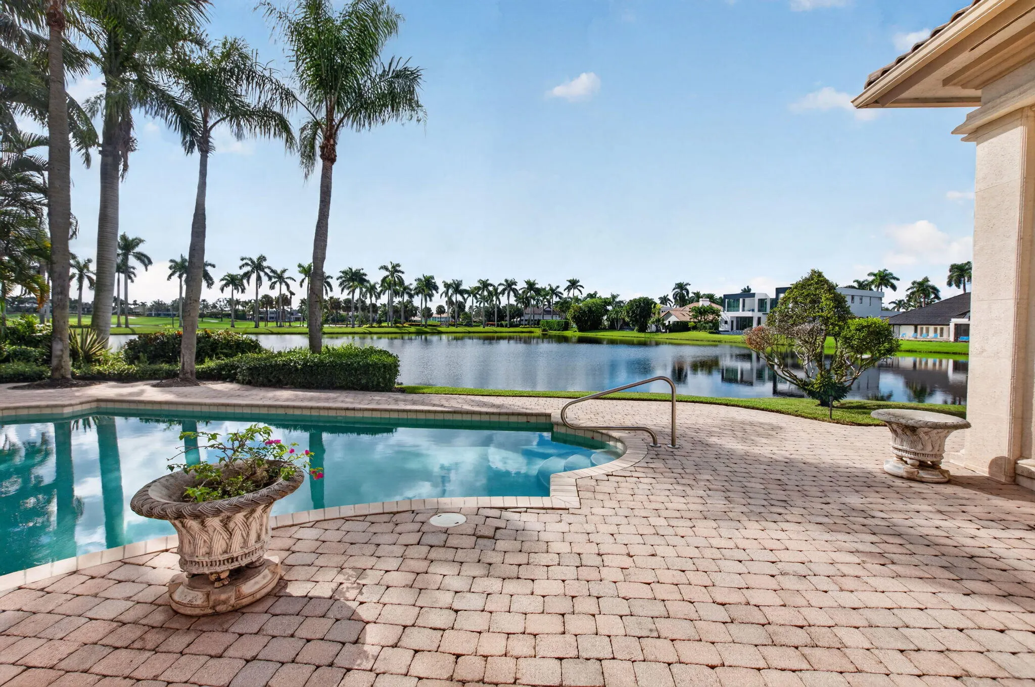 7264 Ballantrae Court