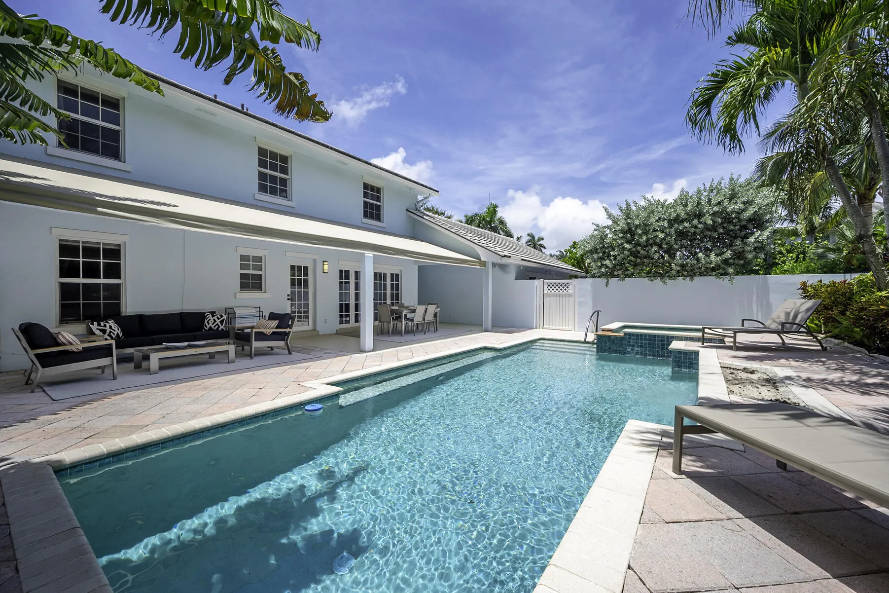 1003 Seagate Drive