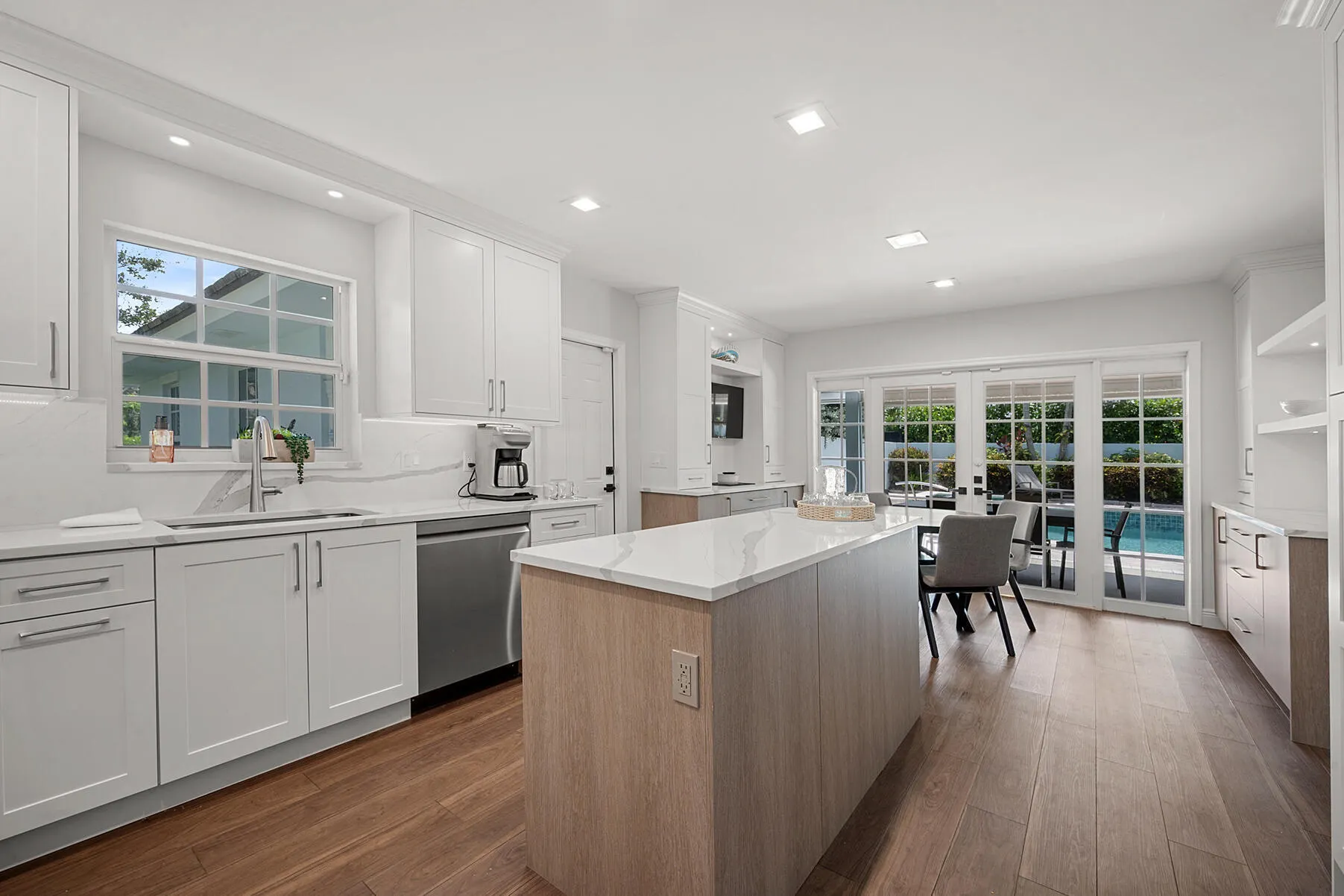 1003 Seagate Drive