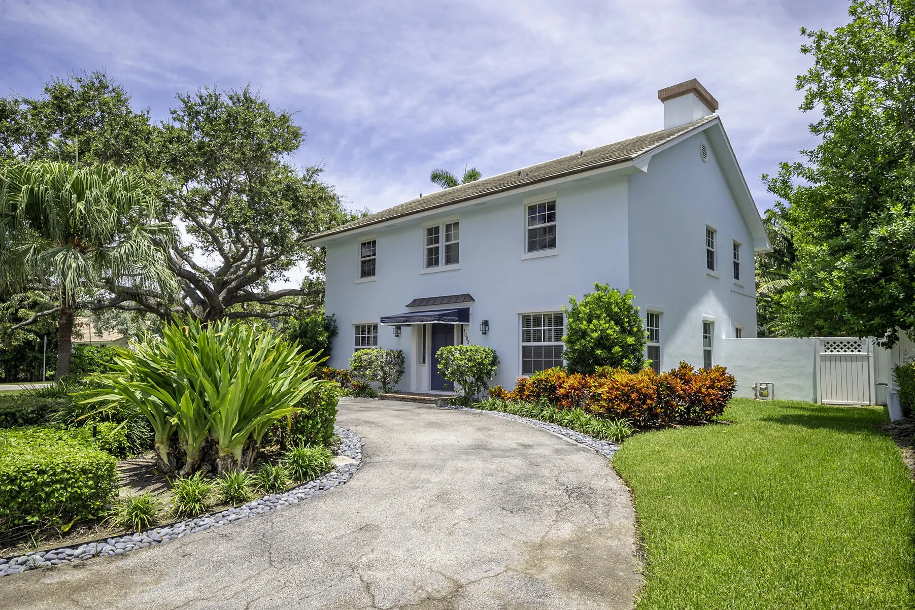 1003 Seagate Drive