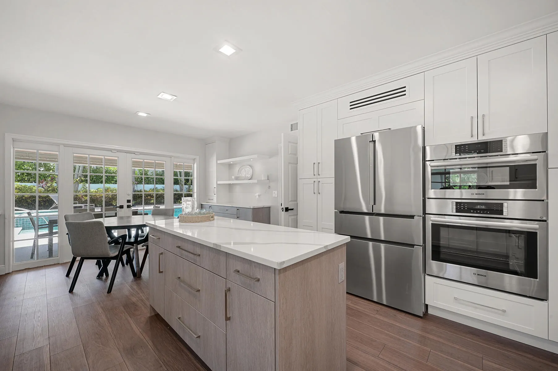 1003 Seagate Drive