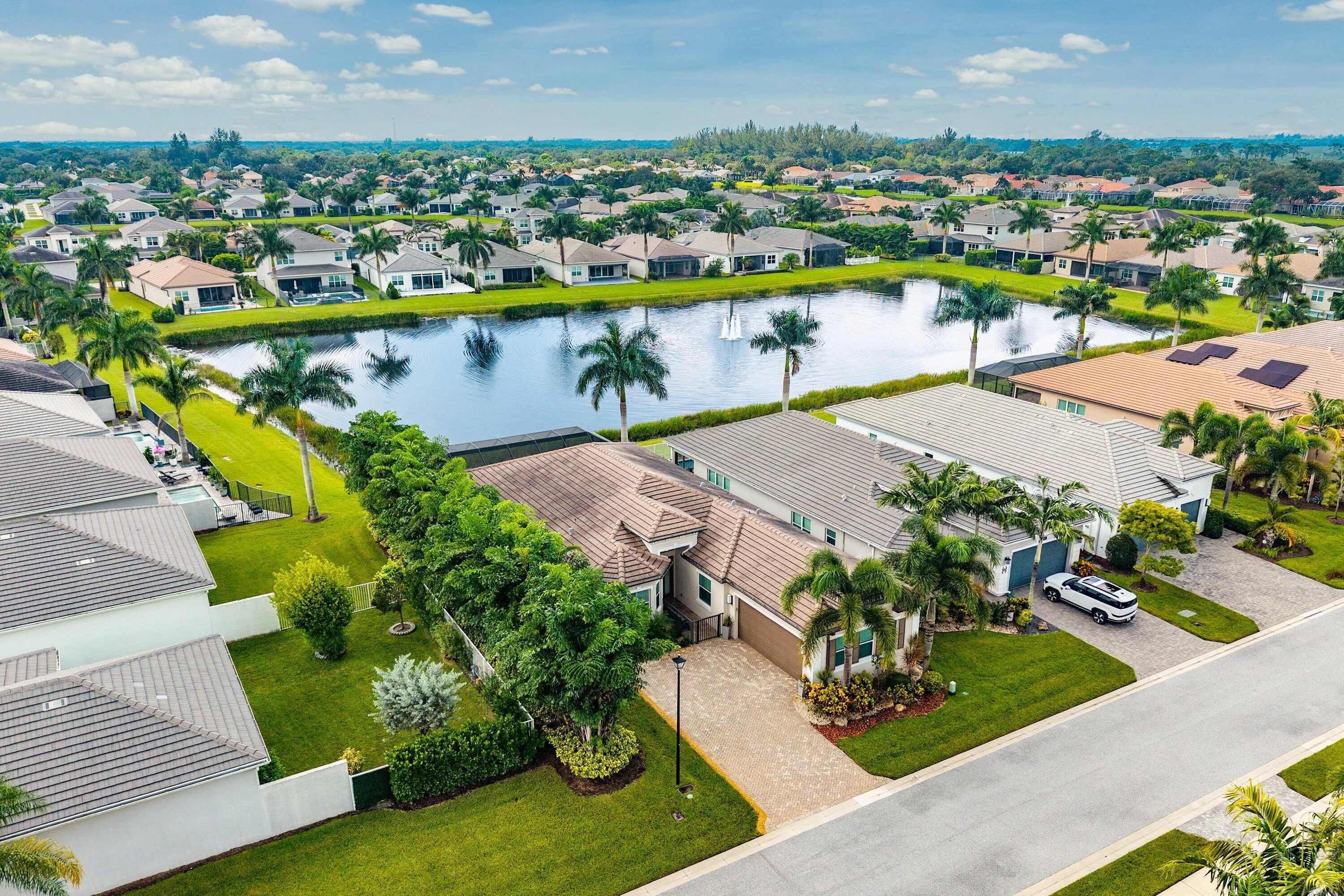 7834 Waterford Isles Lane