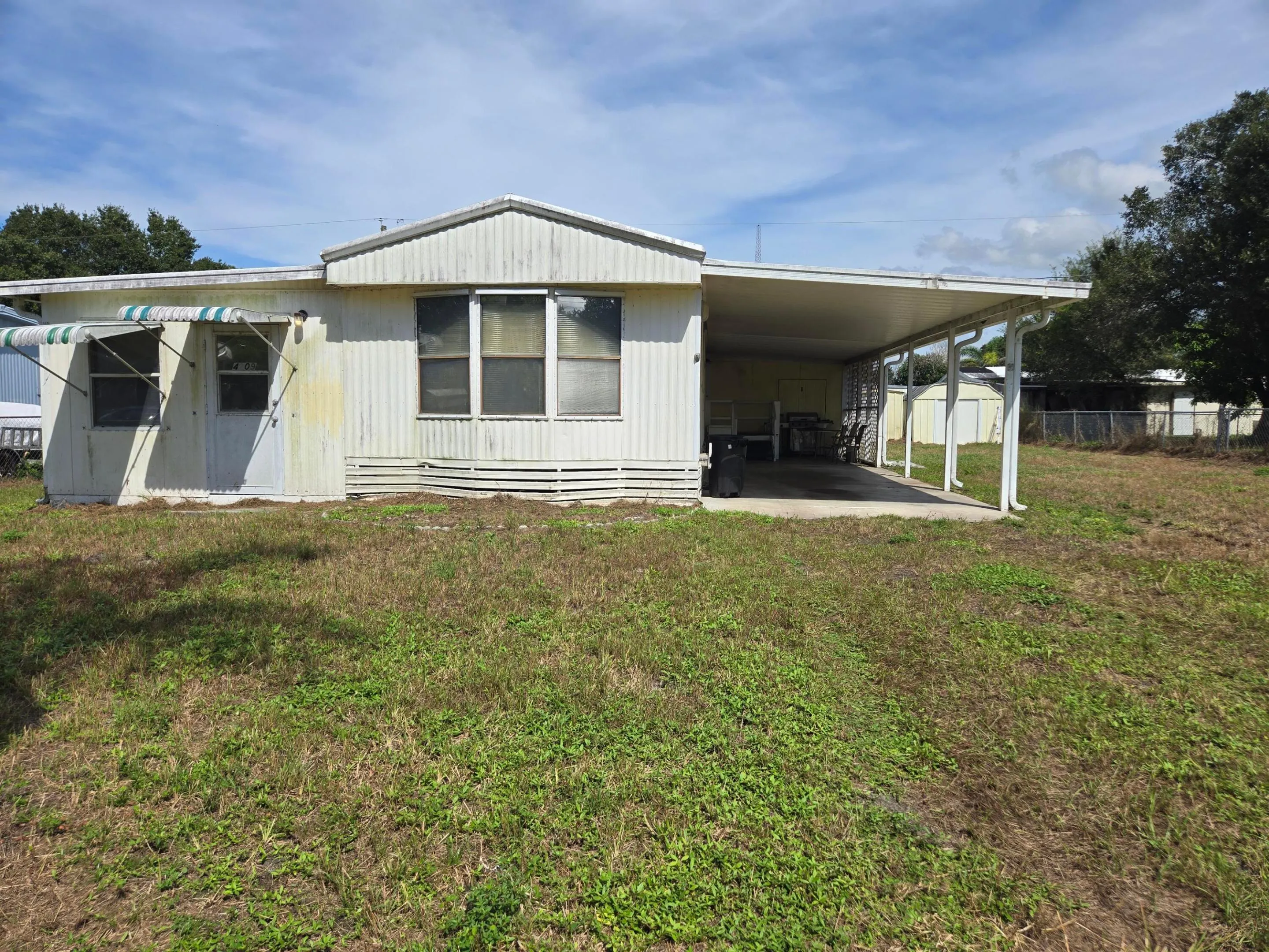 4209 SE 23RD Court