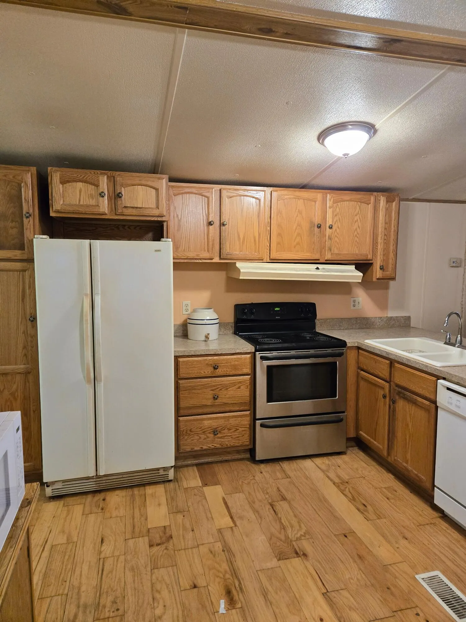 4209 SE 23RD Court