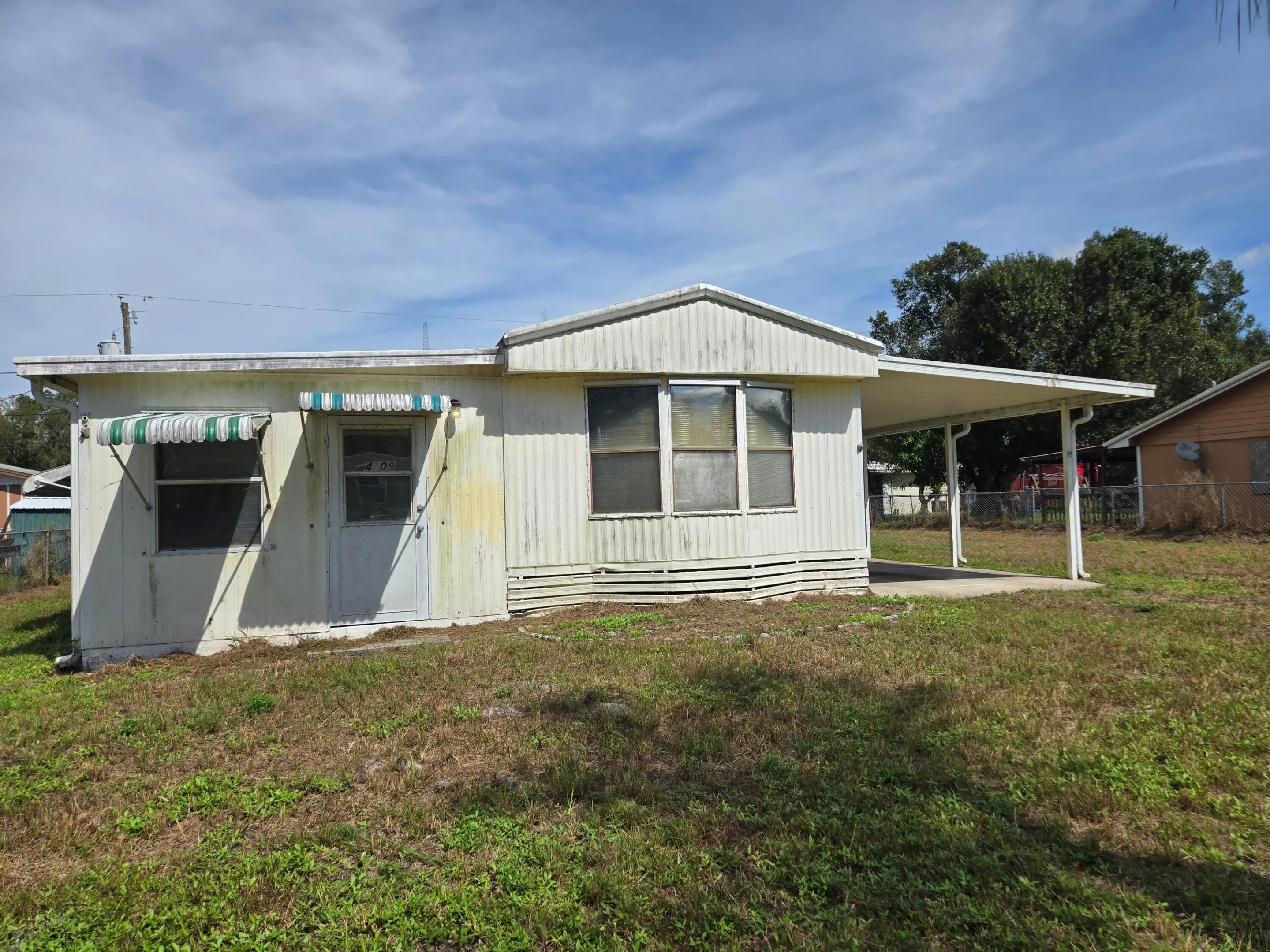 4209 SE 23RD Court