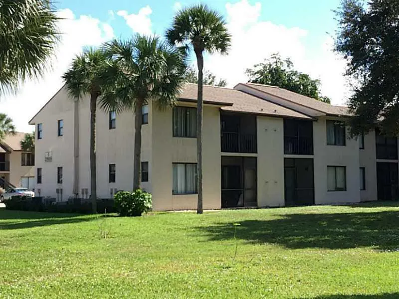21955 TIDEWATER Terrace #208