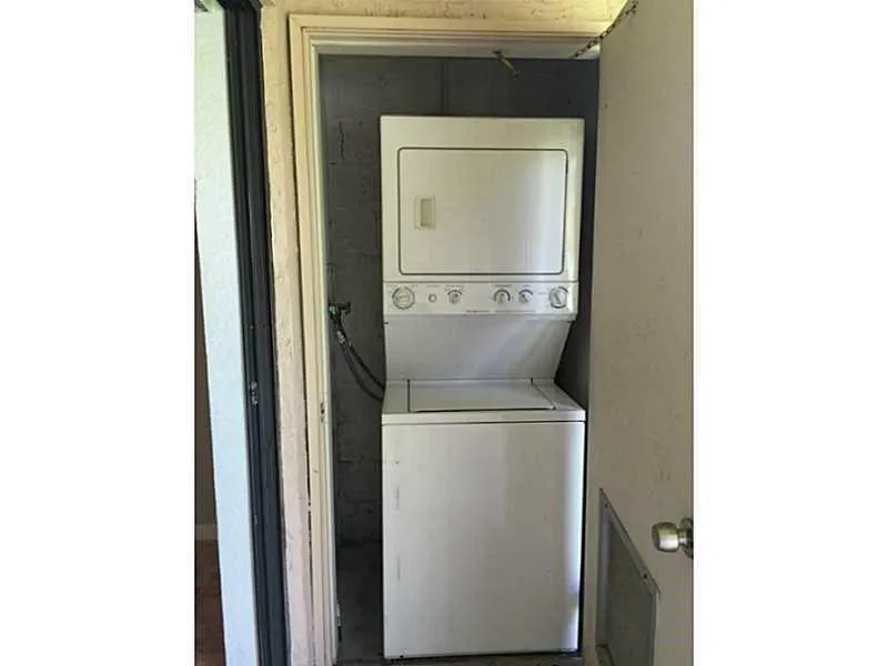 21955 TIDEWATER Terrace #208