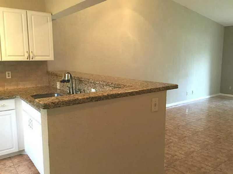 21955 TIDEWATER Terrace #208
