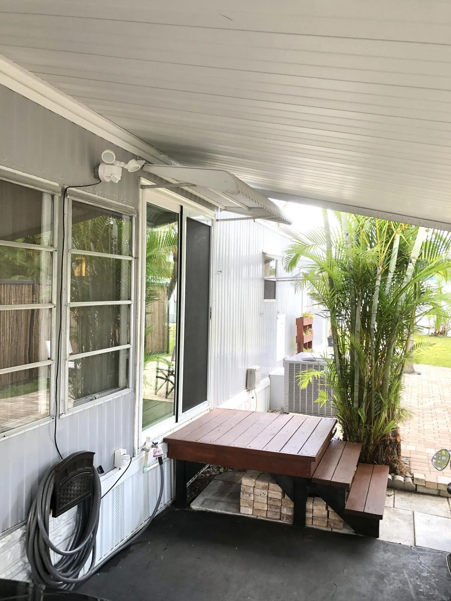 610 FRANGIPANI Lane