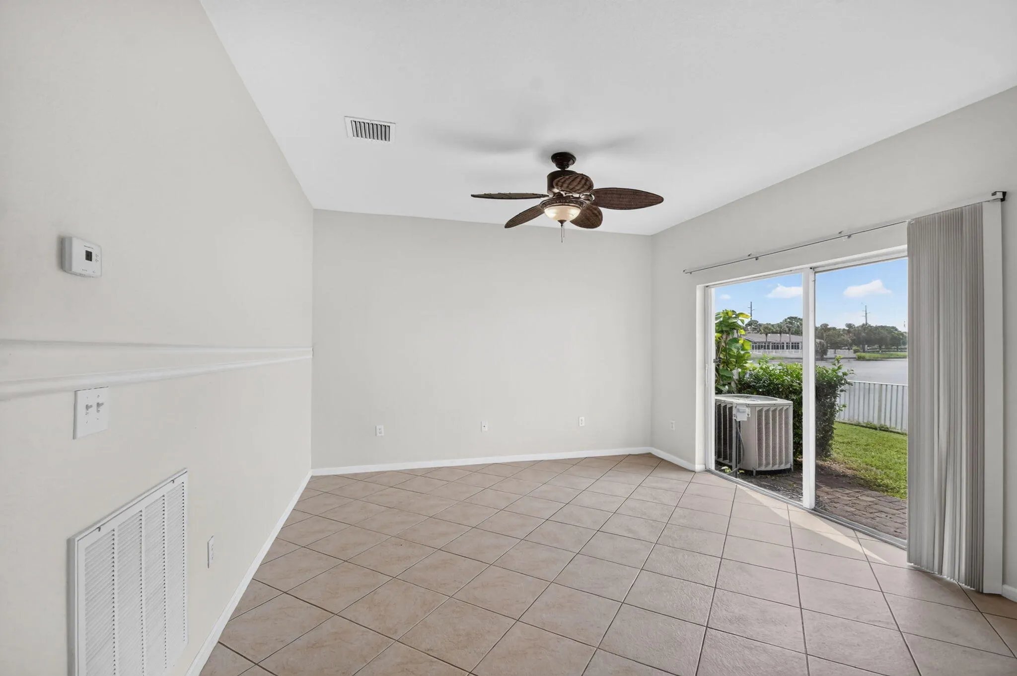 4102 Emerald Vista #4102