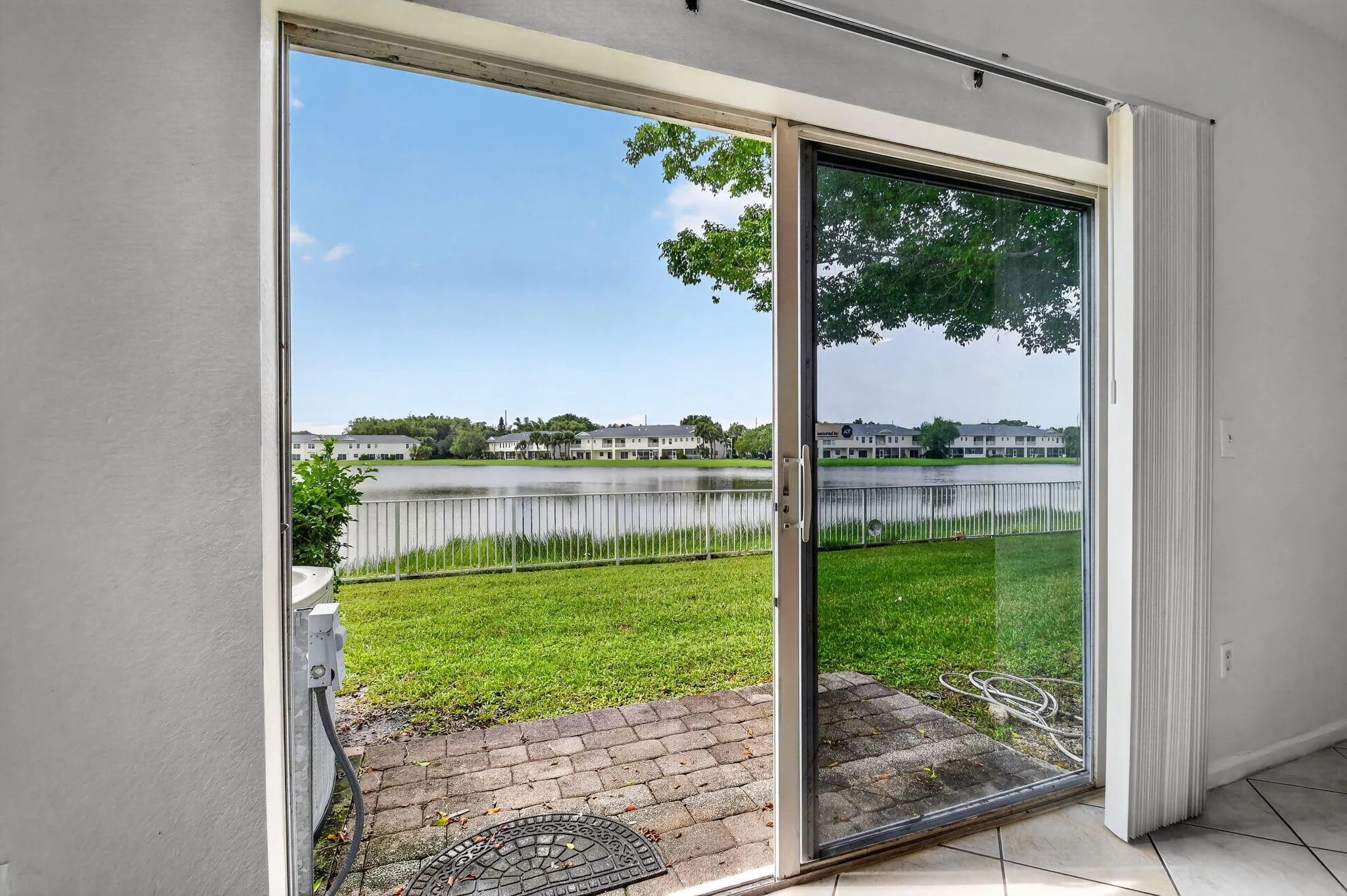 4102 Emerald Vista #4102