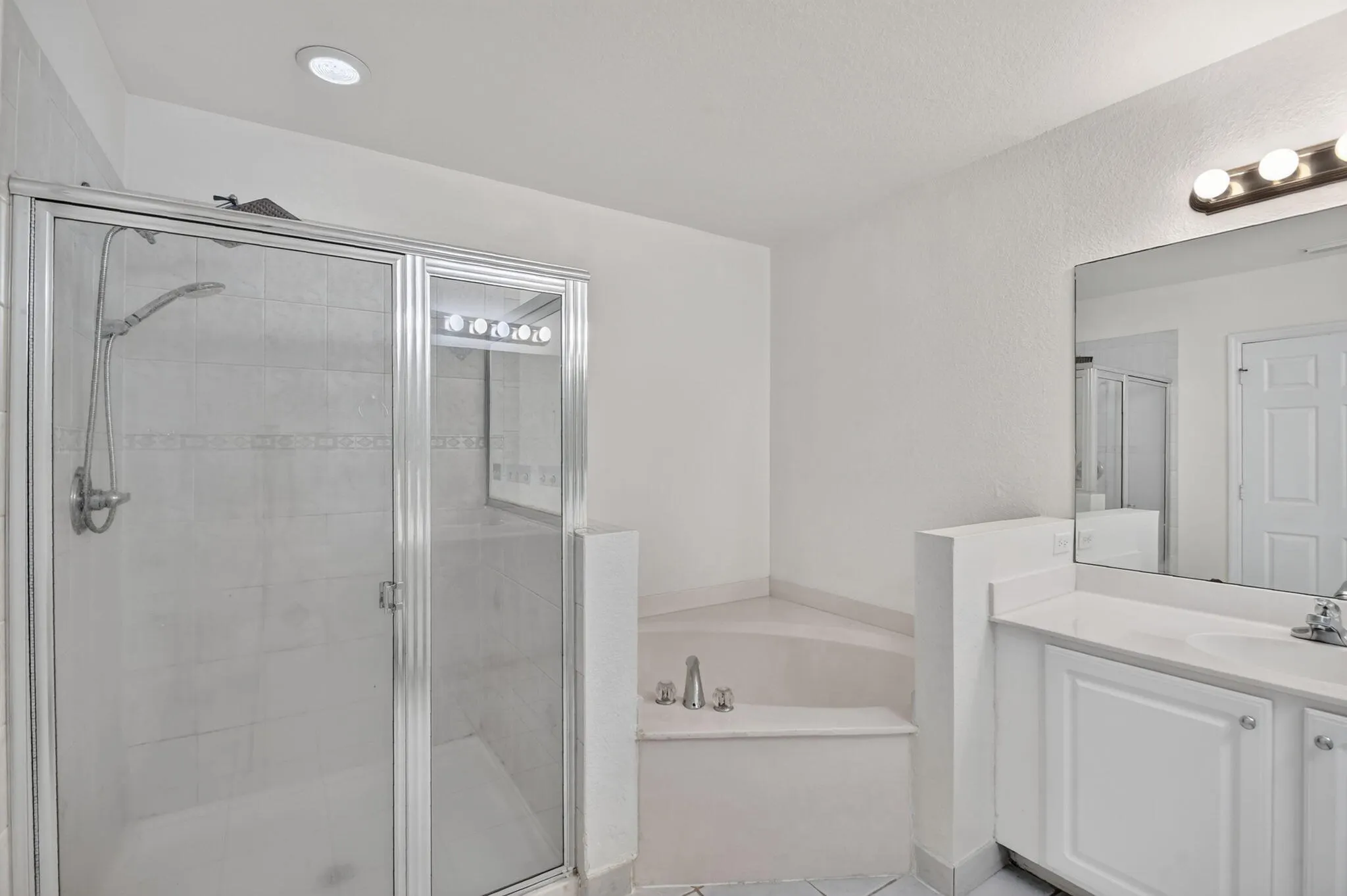 4102 Emerald Vista #4102
