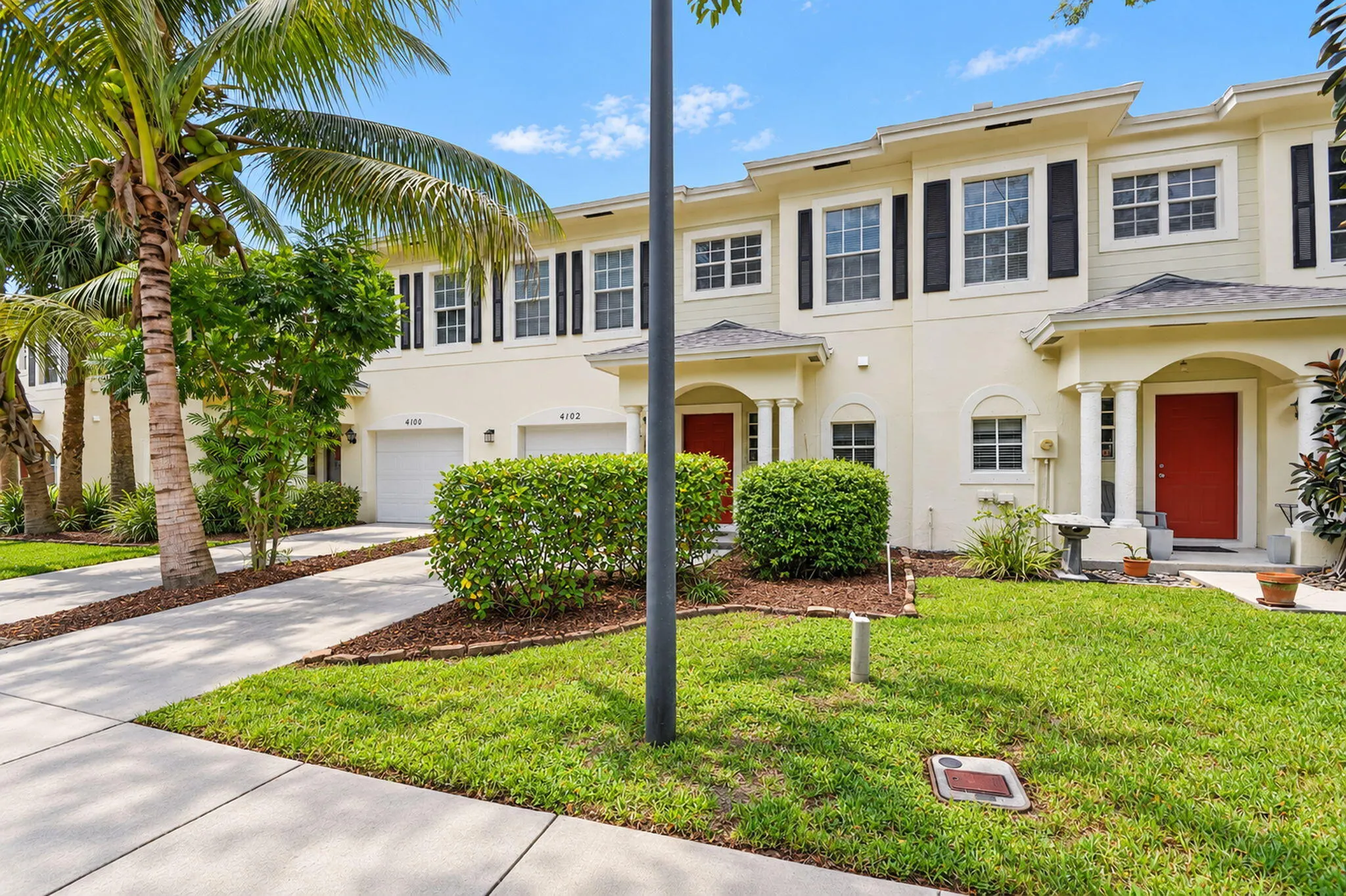 4102 Emerald Vista #4102