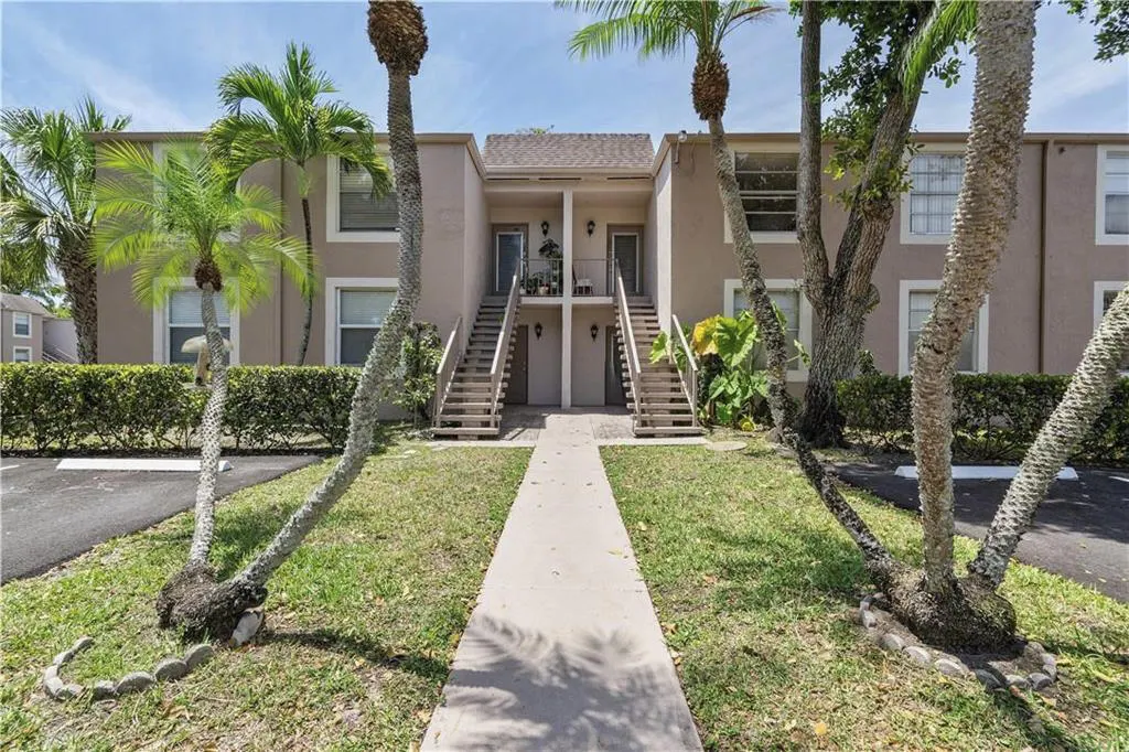 1050 NW 80TH Avenue #102