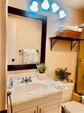 122 FARNHAM F #122