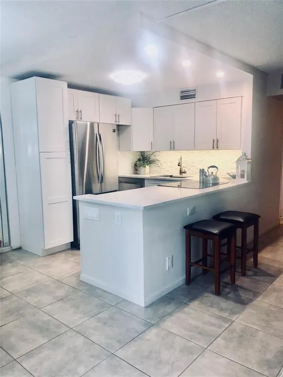 122 FARNHAM F #122