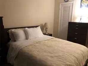 122 FARNHAM F #122