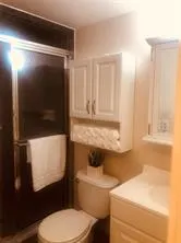 122 FARNHAM F #122