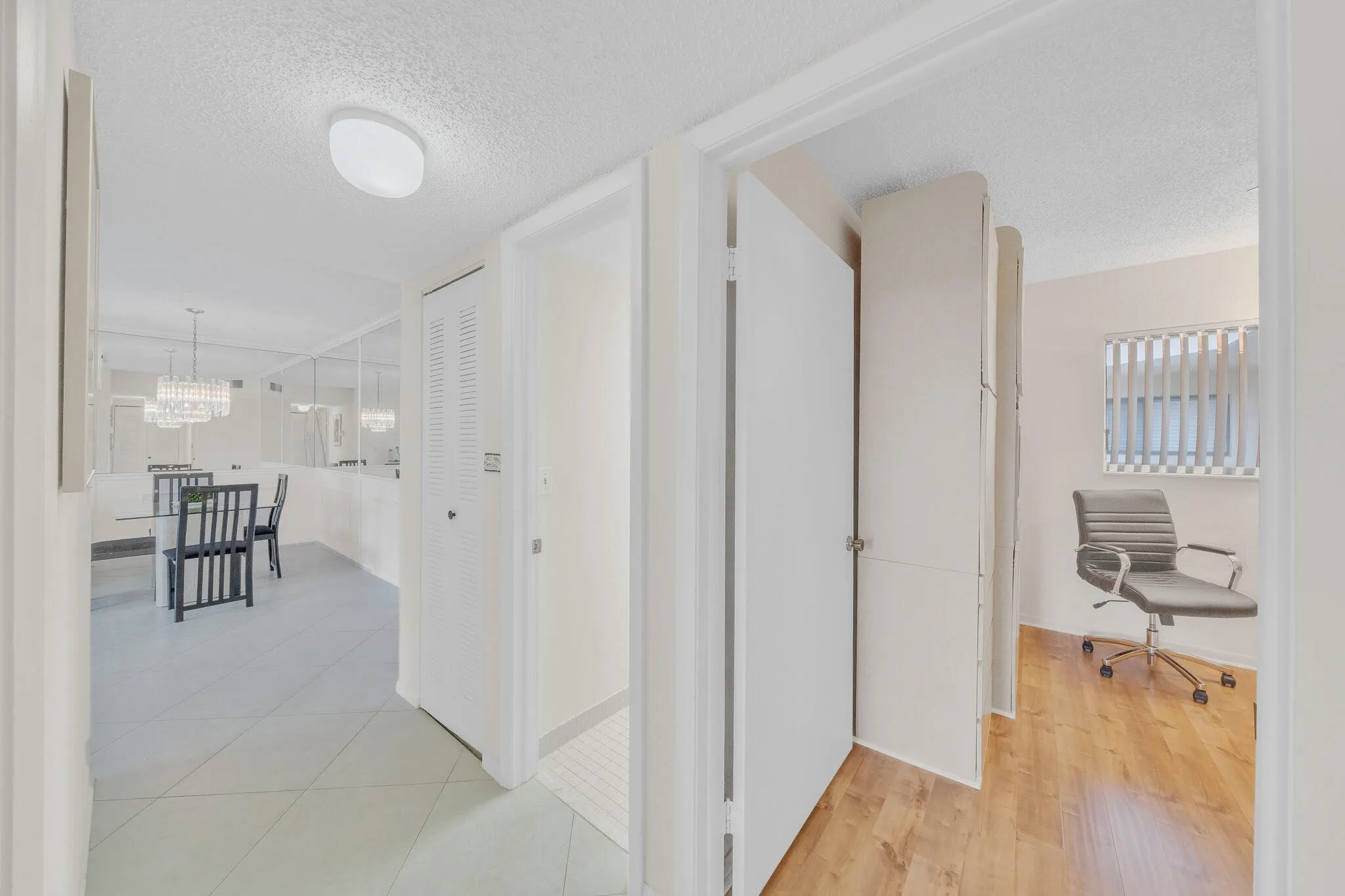 5280 LAS VERDES Circle #320