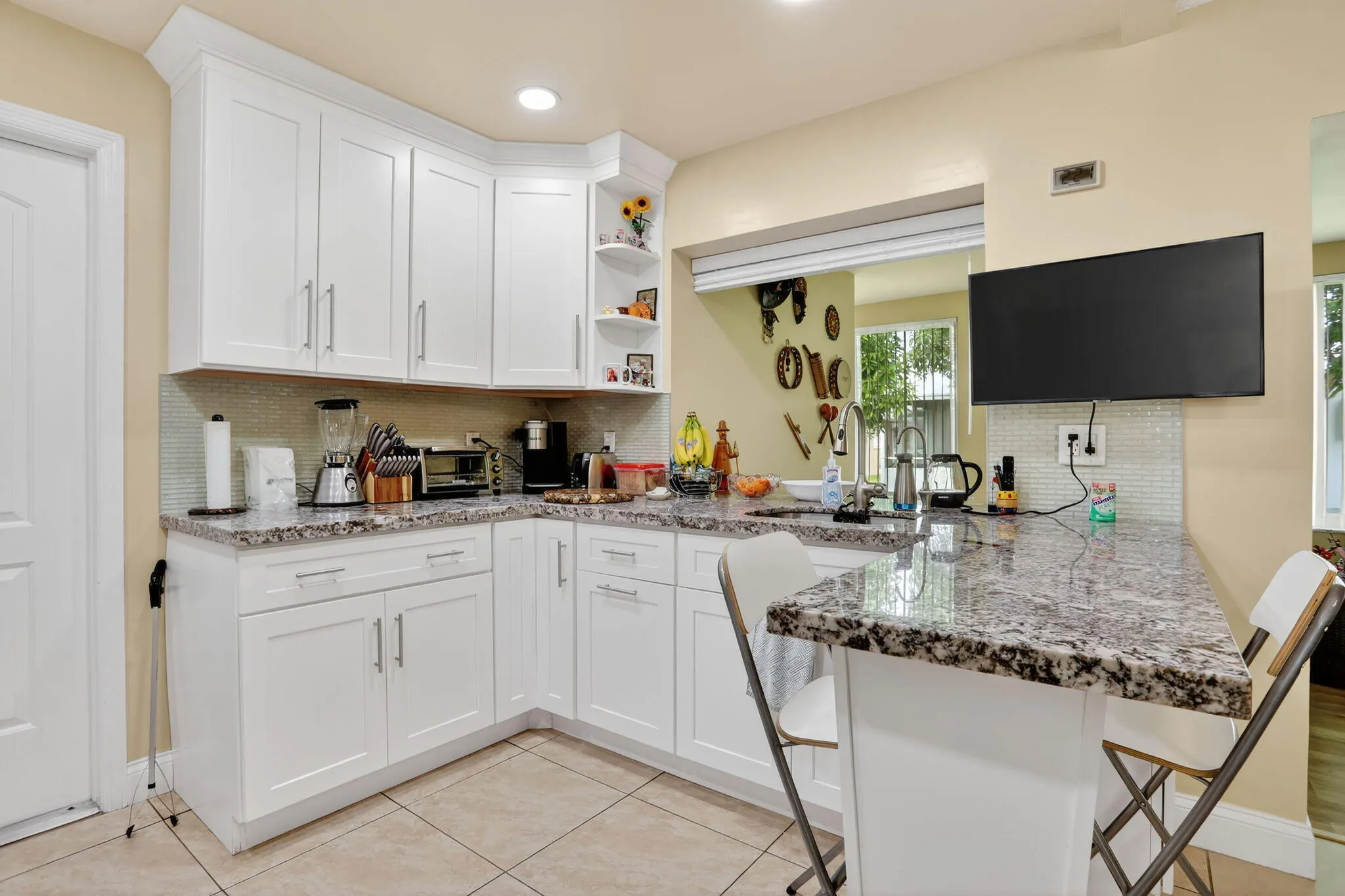 6945 NW 14th Street