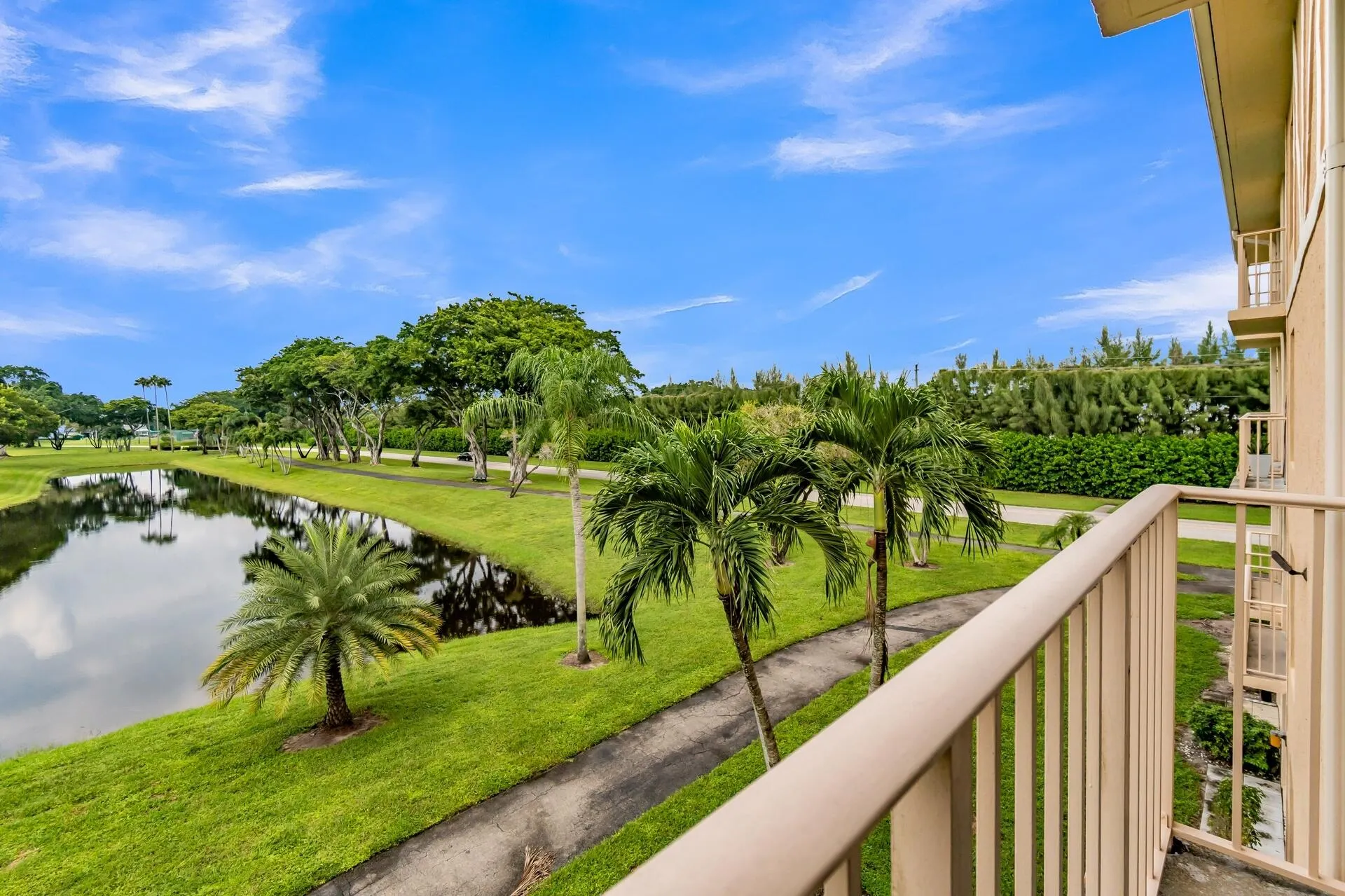 14307 BEDFORD Drive #306