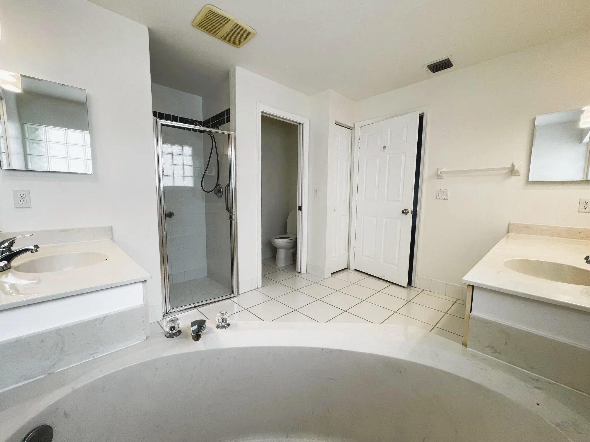 22875 BARRISTER Drive
