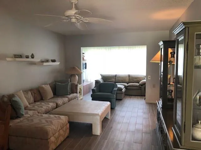 2709 Nassau Bend #B1